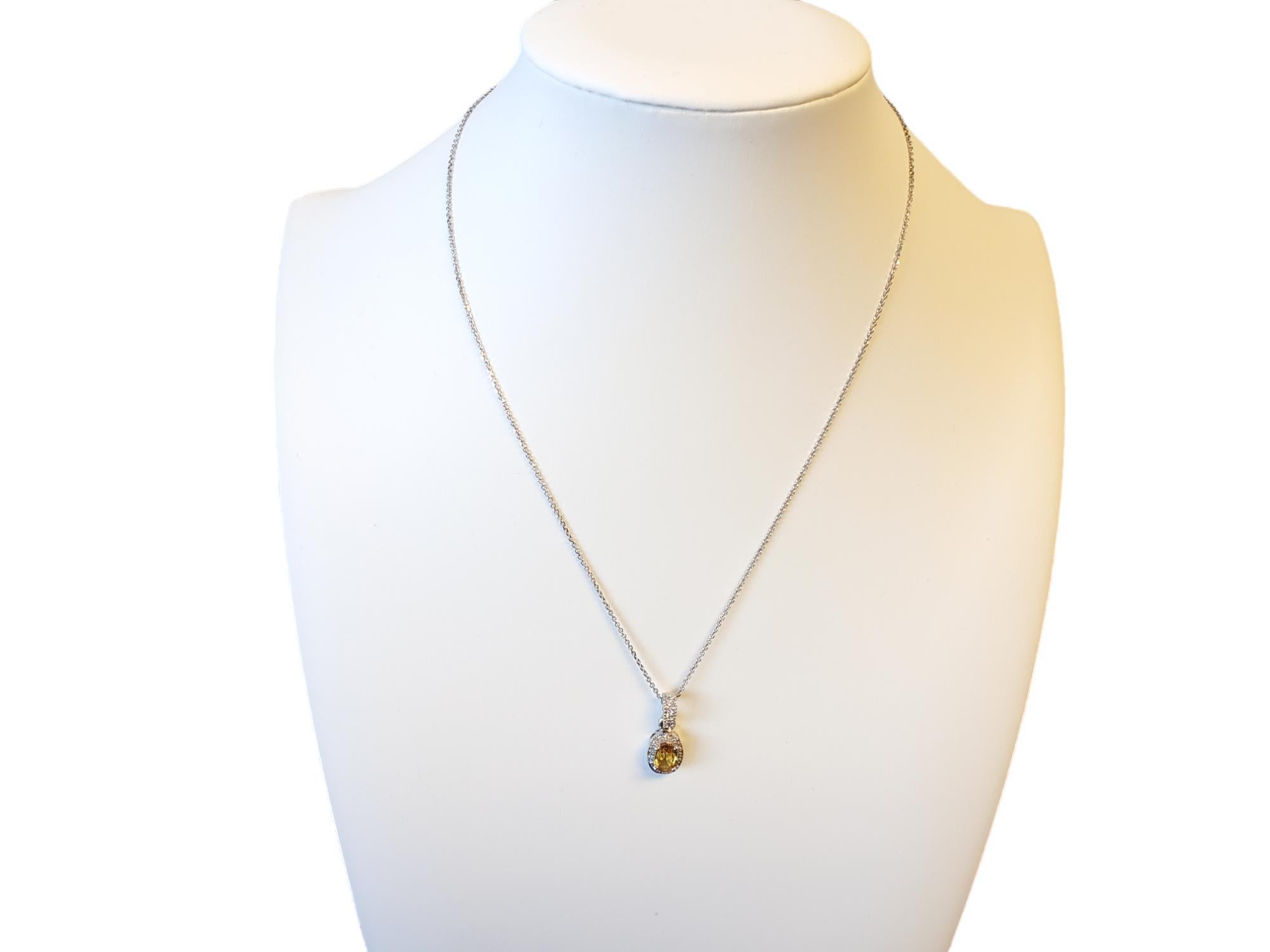 Modern Estate Yellow Oval Sapphire and Diamond Necklace White Gold Pendant Link Chain For Sale