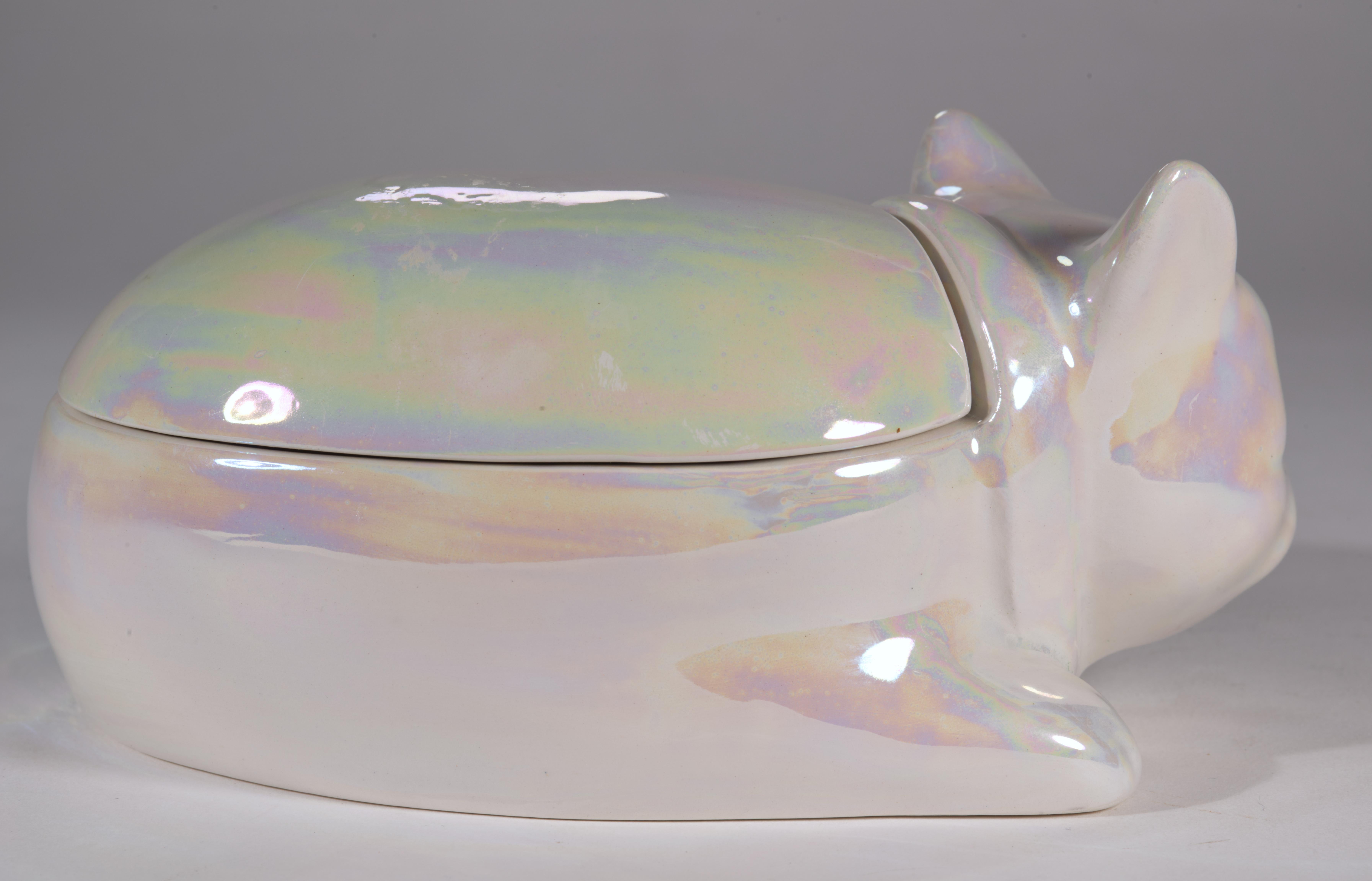 Este Ceramiche para Bergdorf Goodman Caja de porcelana para gatos con tapa en venta 1