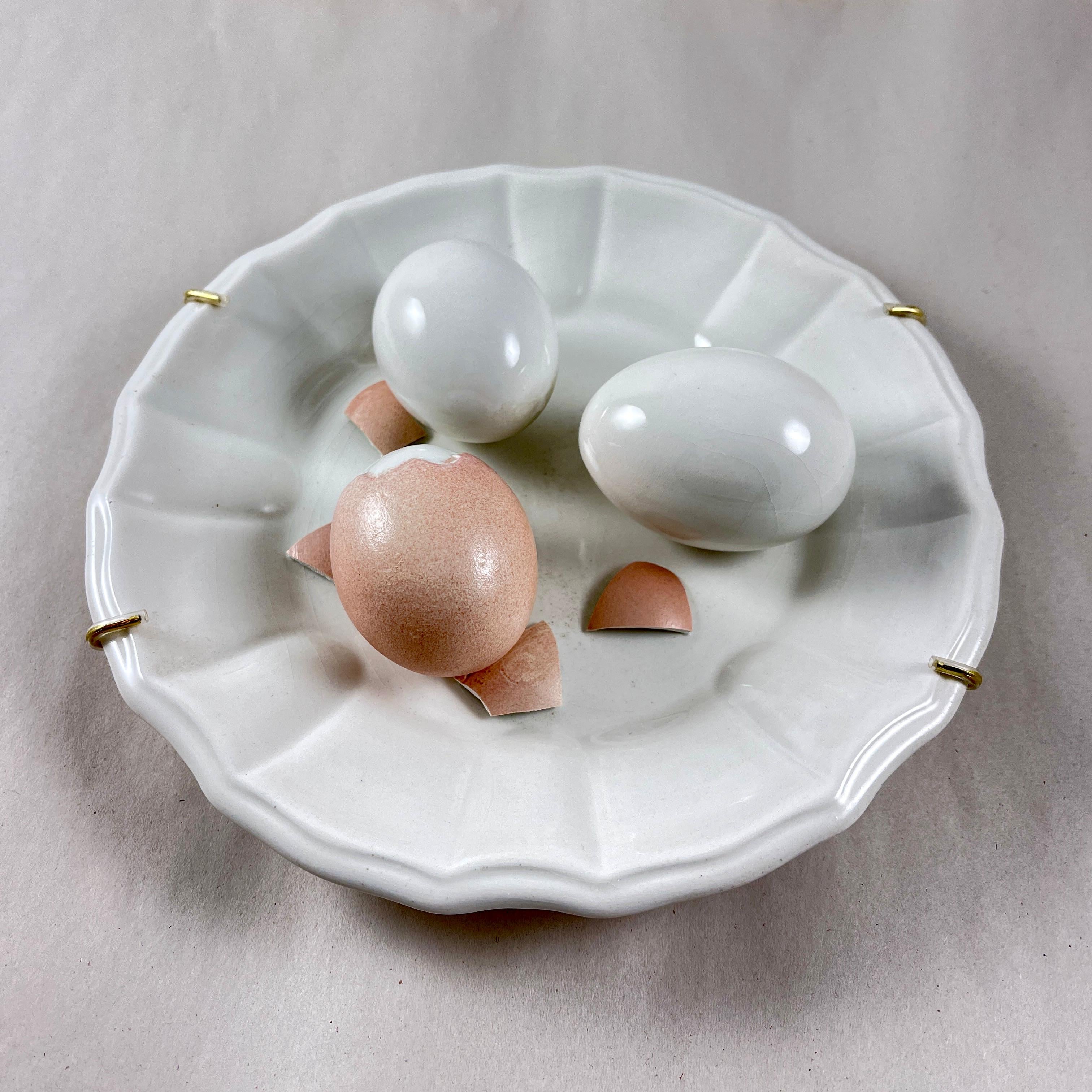 Hand-Crafted Este Ceramiche Trompe l’Oeil Egg Plate