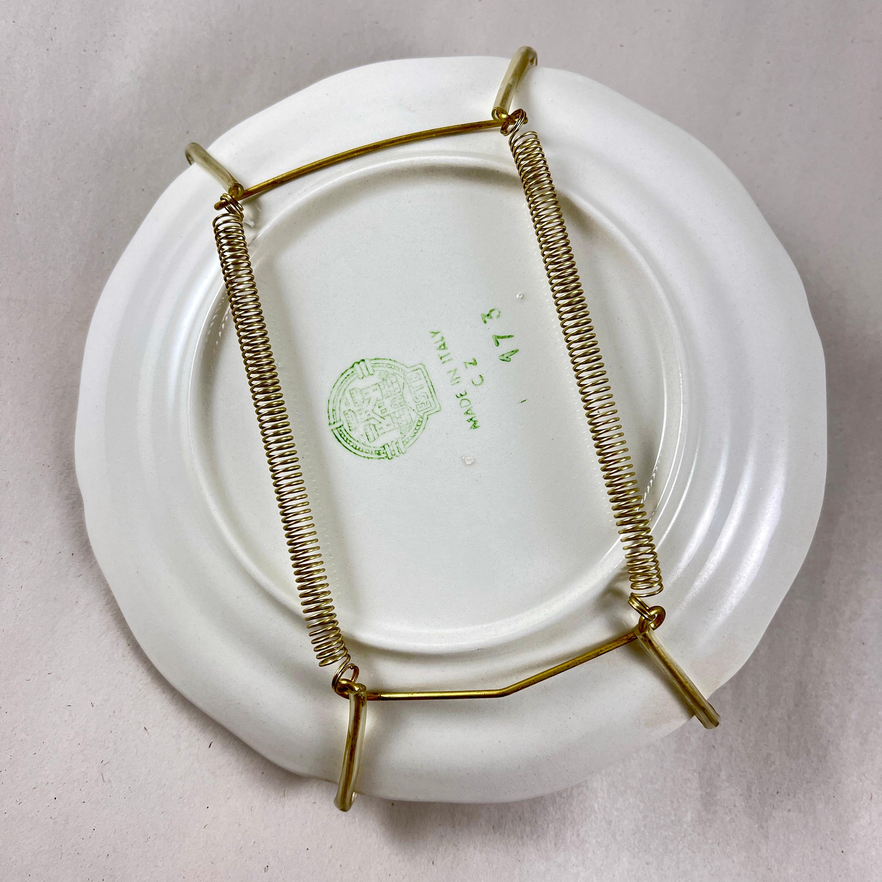 Este Ceramiche Trompe l’Oeil Fig Plate In Good Condition In Philadelphia, PA