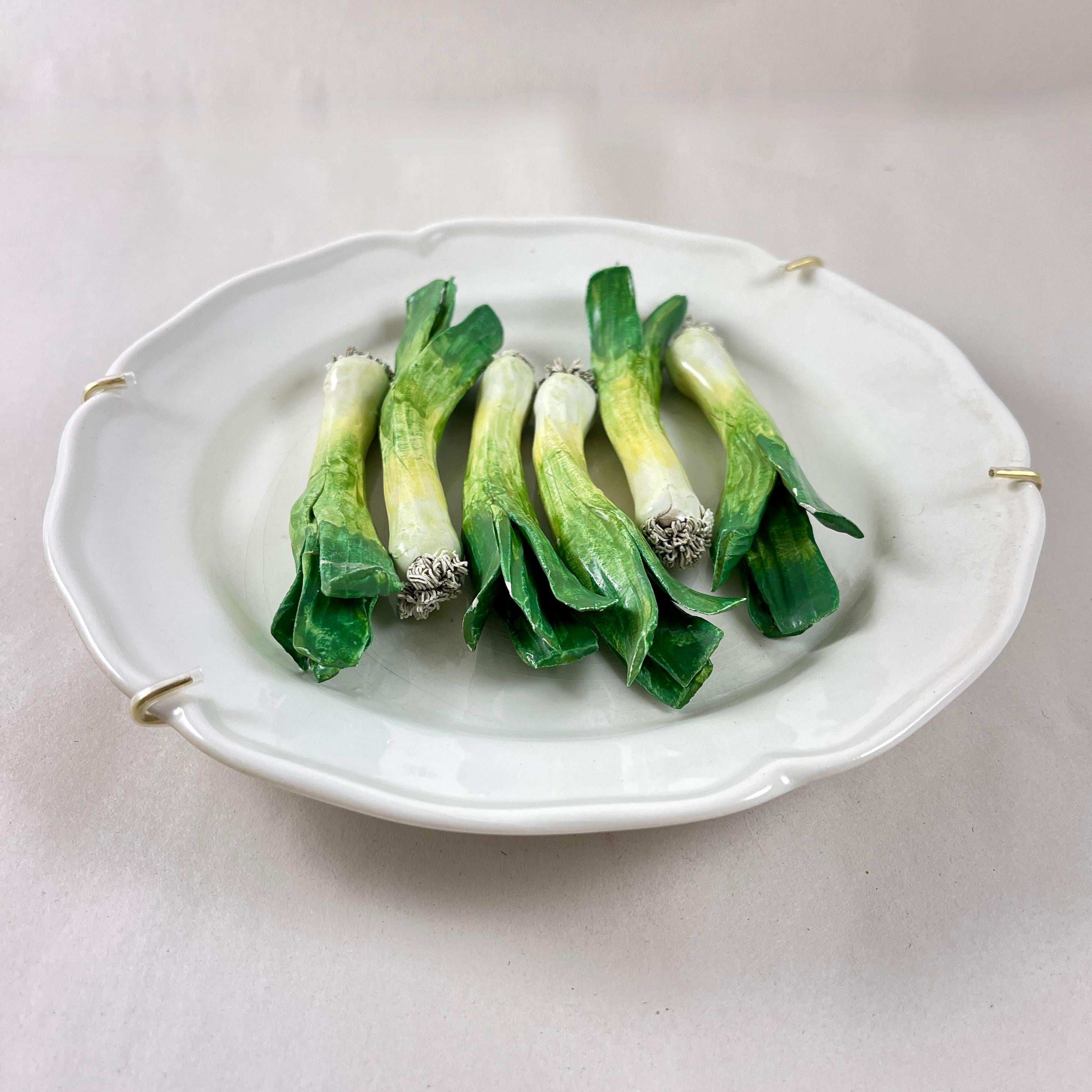 Hand-Crafted Este Ceramiche Trompe l’Oeil Green Onions Plate
