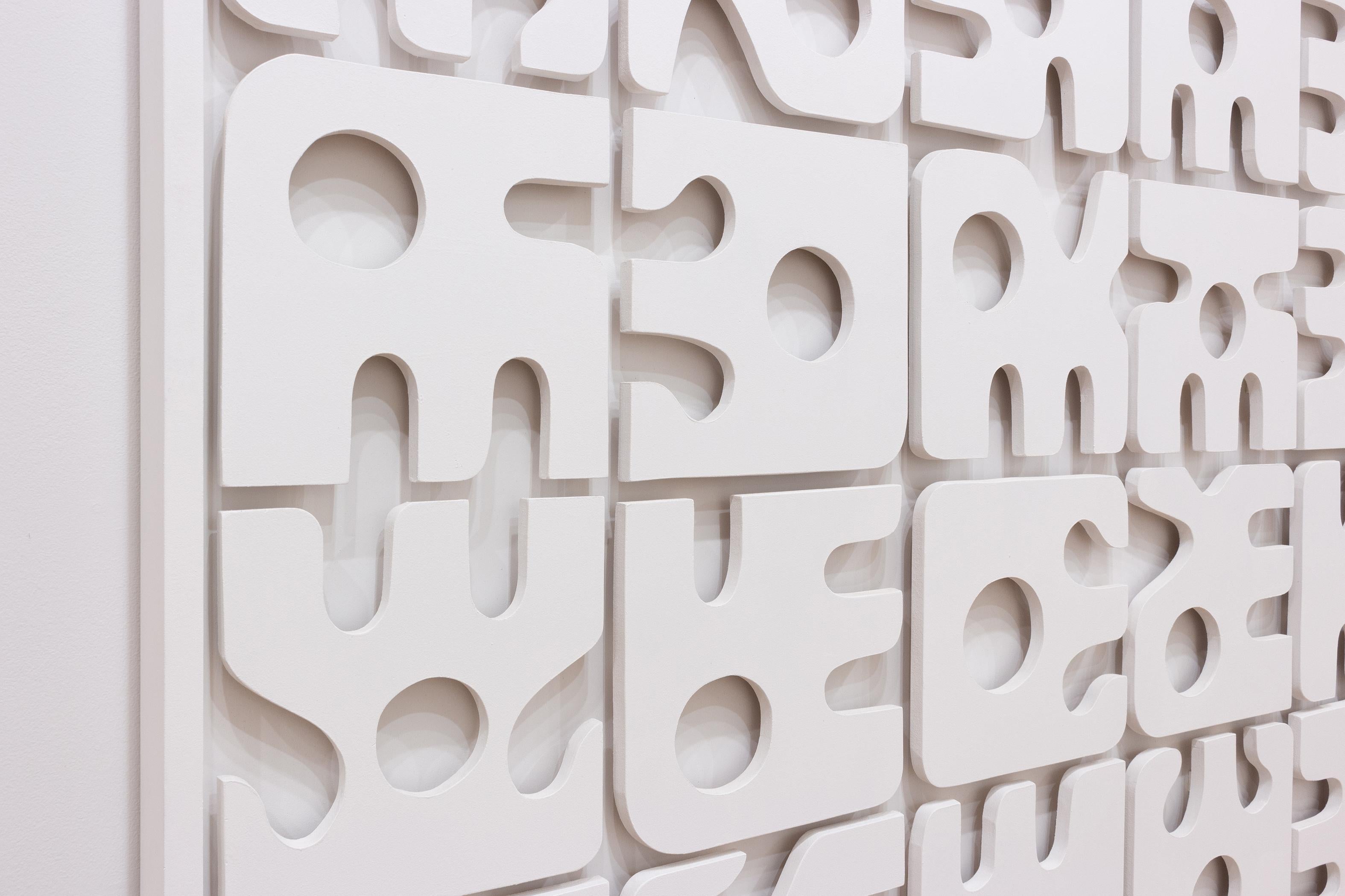 « Possible Structure For A New Language #29 » abstraite à grande échelle, moderne, blanche - Sculpture de Esteban Patino