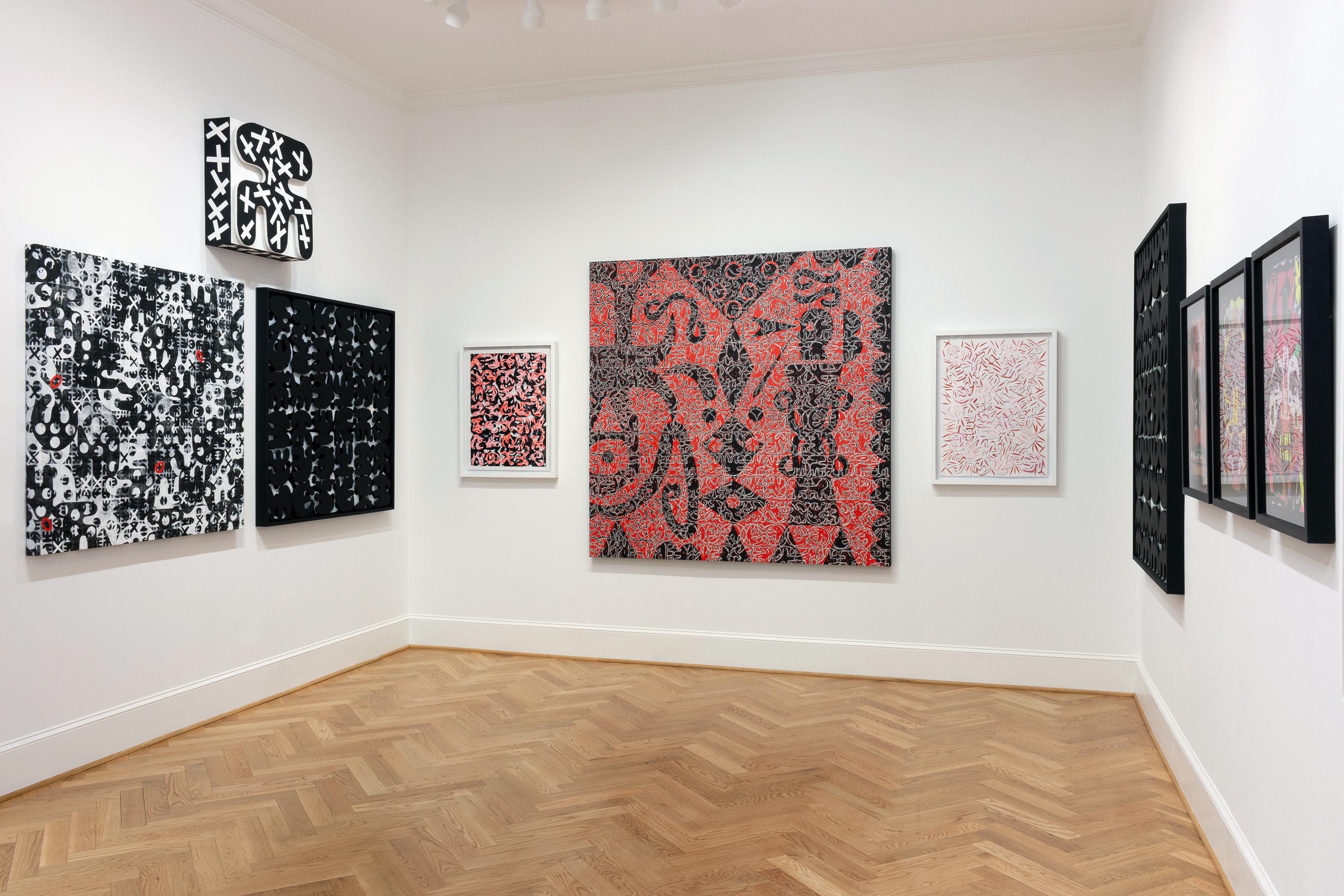„XOXO“ – großformatiges abstraktes Gemälde, modern, schwarz, weiß, rot, Symbole (Zeitgenössisch), Sculpture, von Esteban Patino