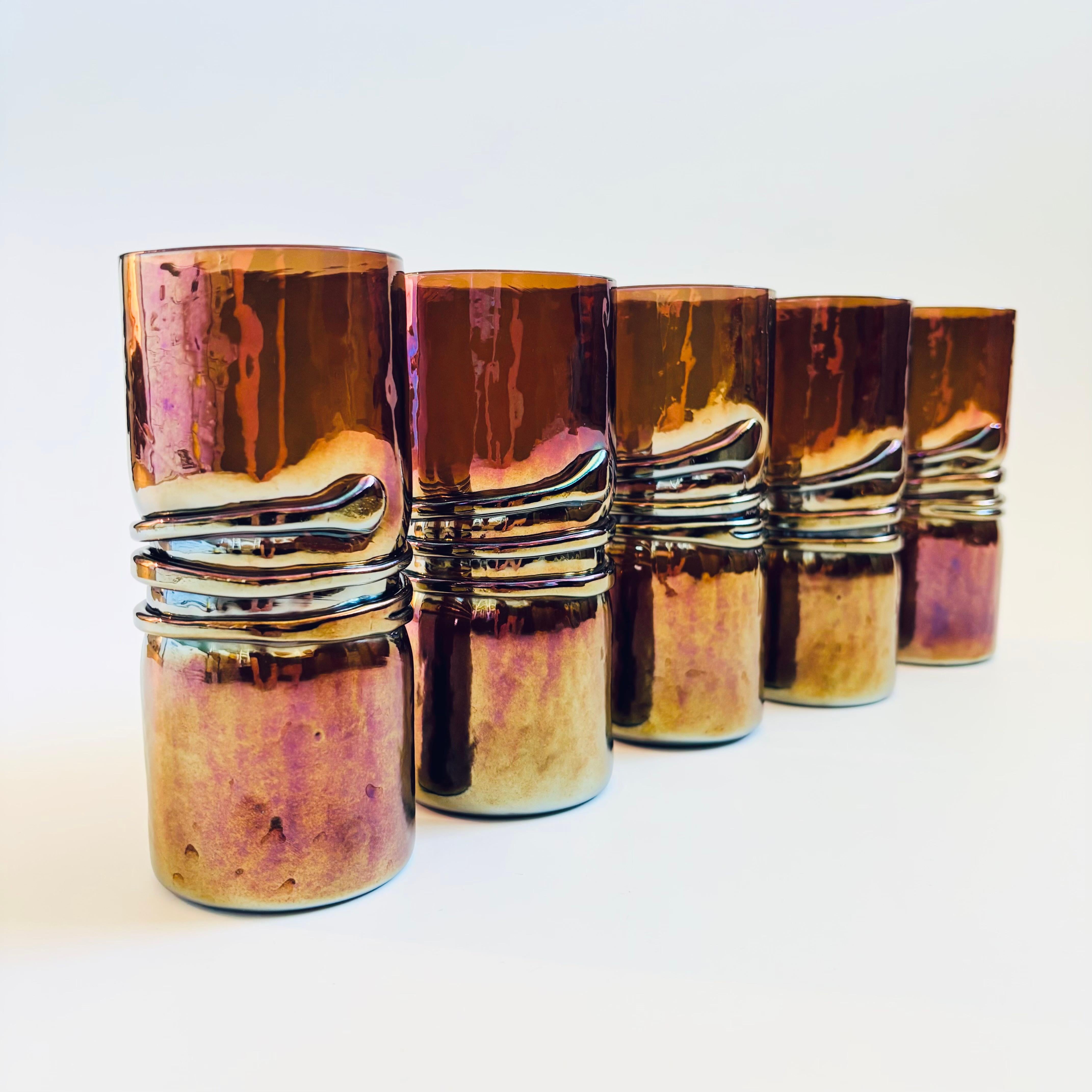 Postmoderno Bicchieri iridescenti in bronzo di Esteban Prieto - Set da 5 in vendita