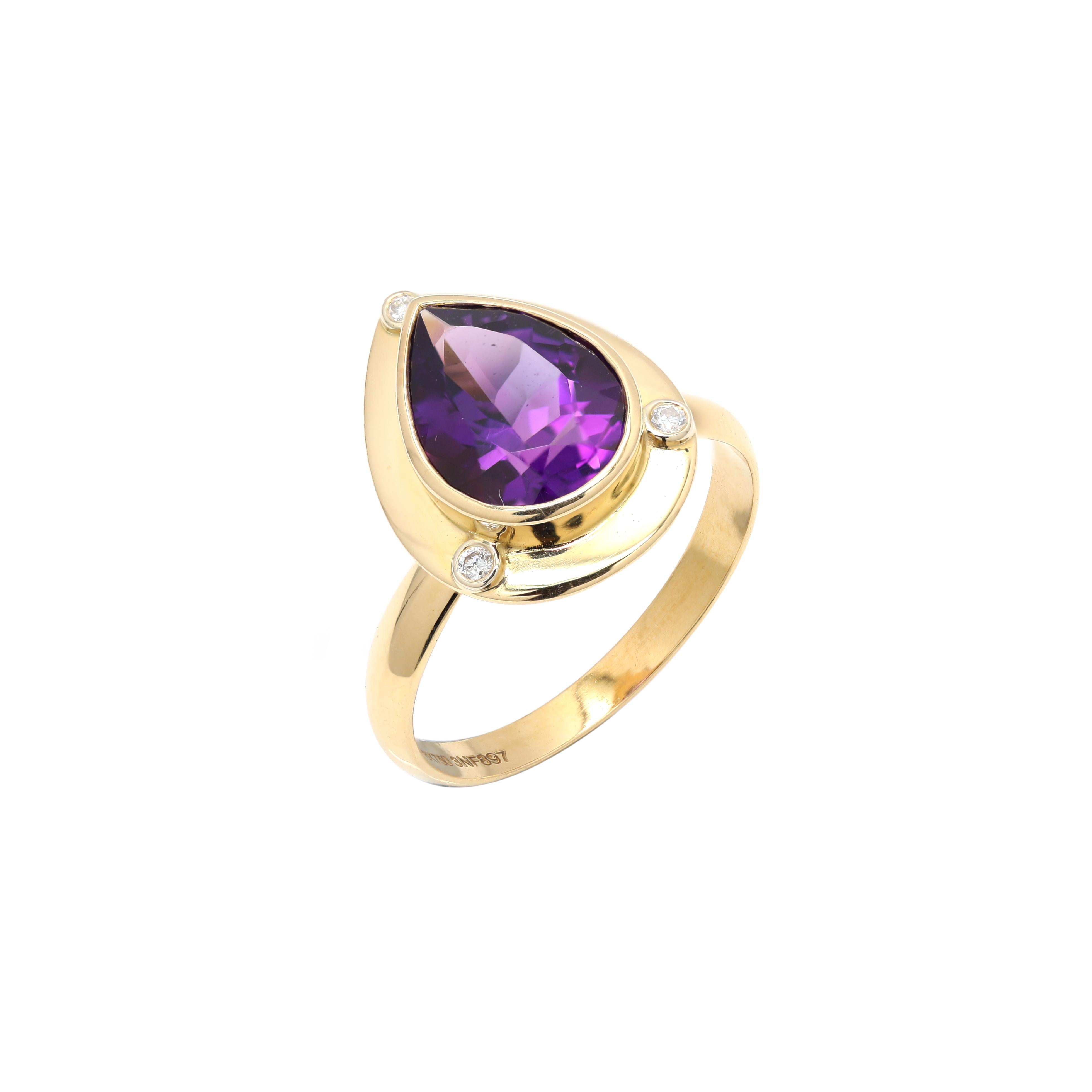 For Sale:  Estelar 2.45ct Amethyst Ring with Diamonds Mounted with 18k Yellow Gold 4