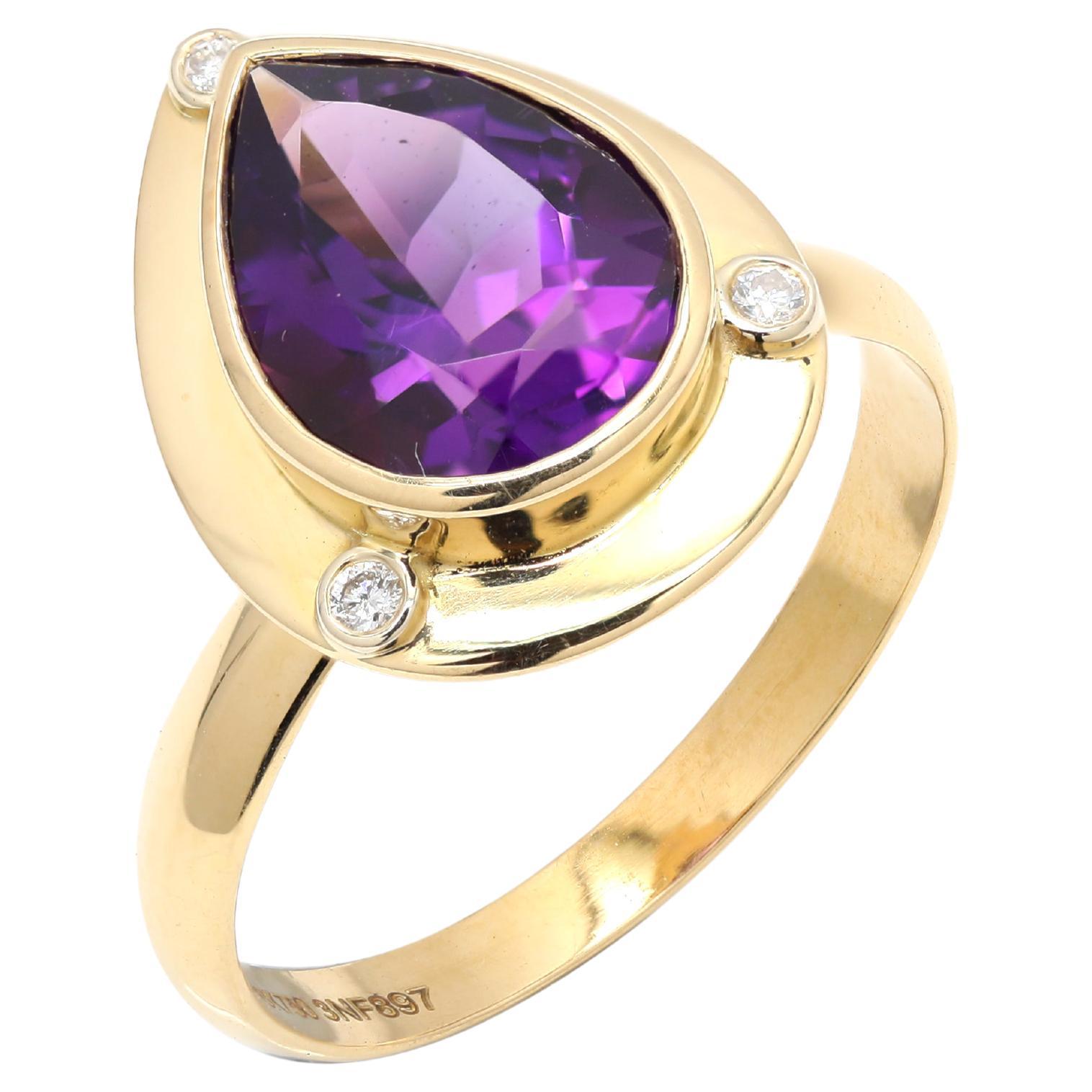 For Sale:  Estelar 2.45ct Amethyst Ring with Diamonds Mounted with 18k Yellow Gold
