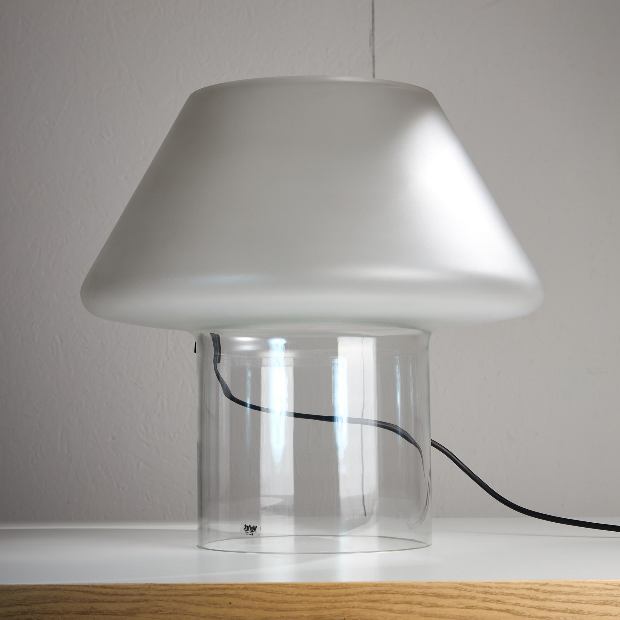 Late 20th Century Ester Table Lamp by Guido Rosati for VeArt, 1976 For Sale