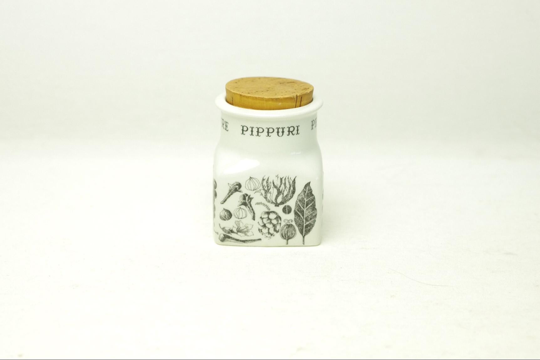 Esteri Tomula, Spice Pot 'Pepper', Arabia In Good Condition For Sale In MAASTRICHT, LI