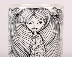 Esteri Tumula Pastoraali Jarrón finlandés de porcelana para Arabia