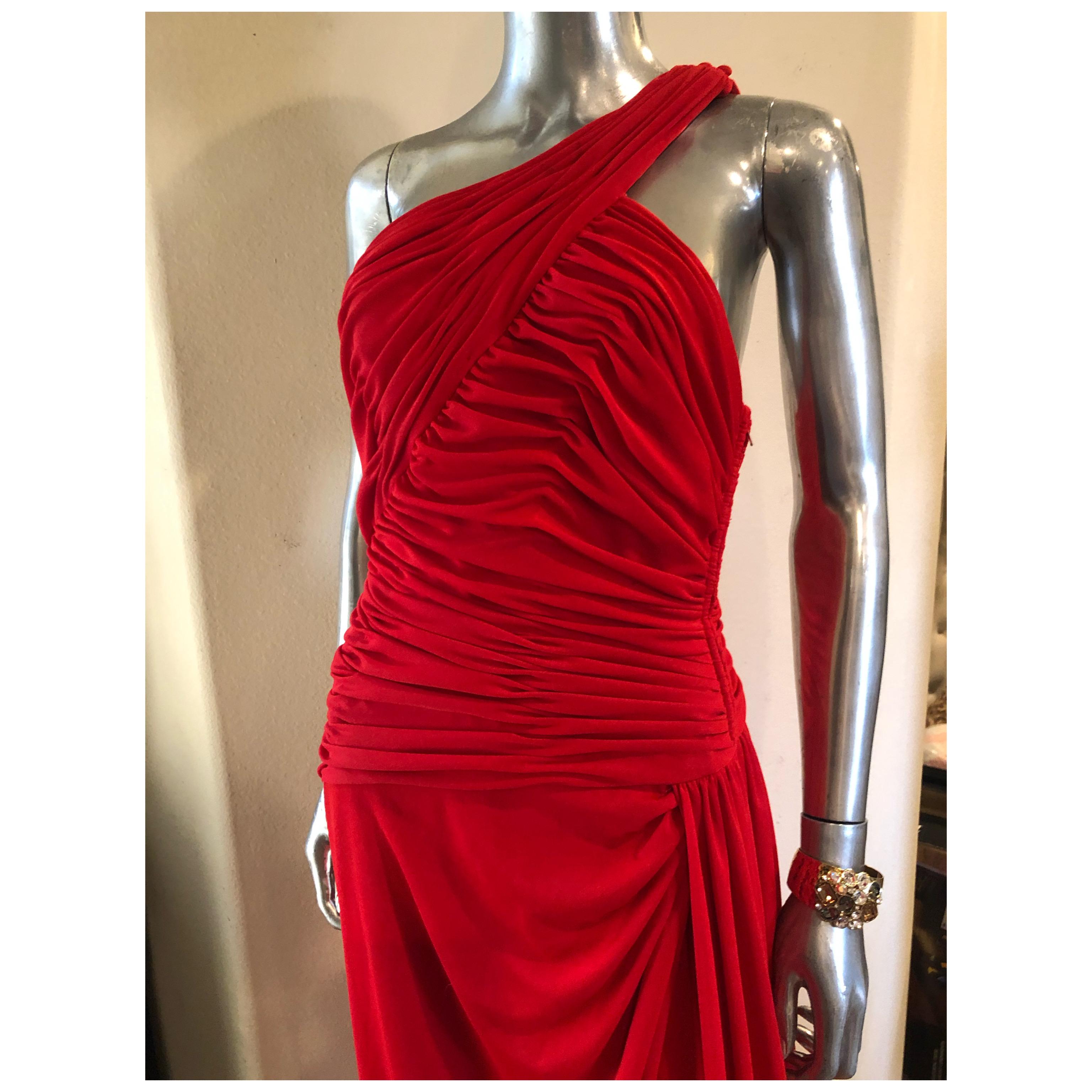 Women's Estevez Hollywood Vintage One Shoulder Draped Red Crepe Dress Size 8 For Sale