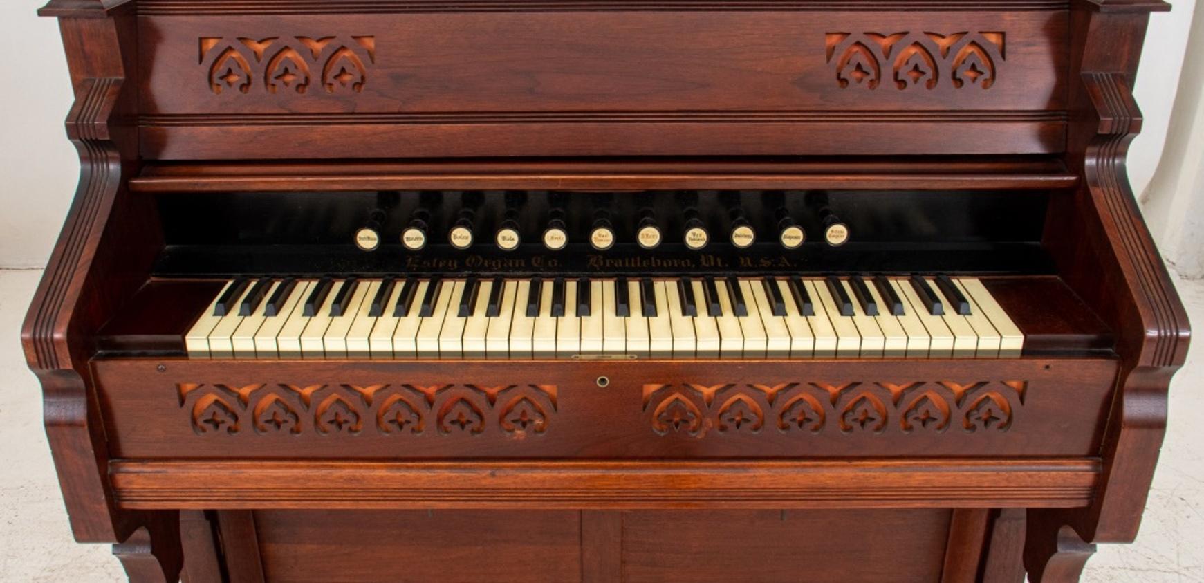 Oak Estey Co. Gothic Revival Cottage Organ, 19th C