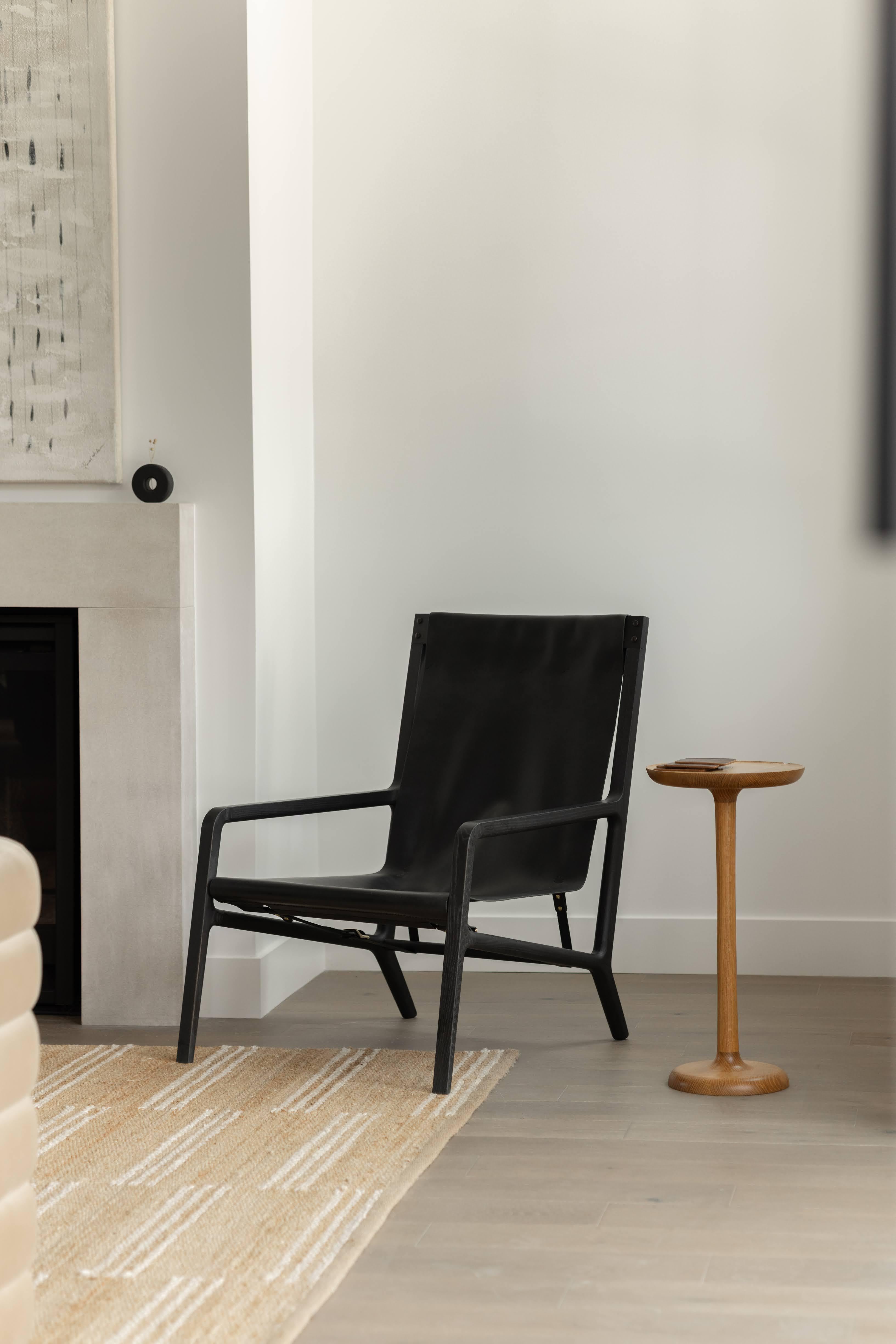 Contemporary Estrada Lounge Chair in Black Dyed Ash and Black Leather For Sale