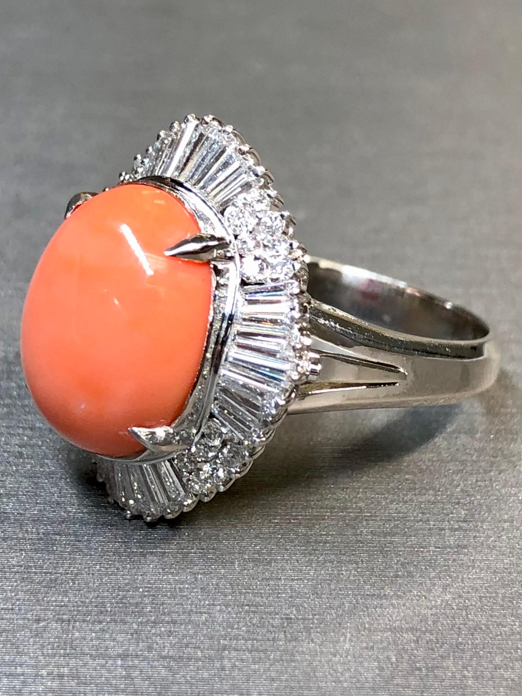Estate Platinum Baguette Diamond Coral Cabochon Ballerina Cocktail Ring 8.69ctw In Excellent Condition For Sale In Winter Springs, FL