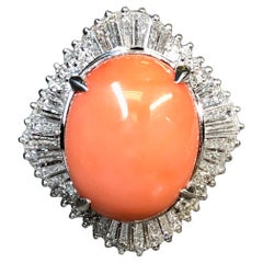 Estate Platino Diamante Baguette Coral Cabujón Bailarina Anillo de Cóctel 8.69ctw