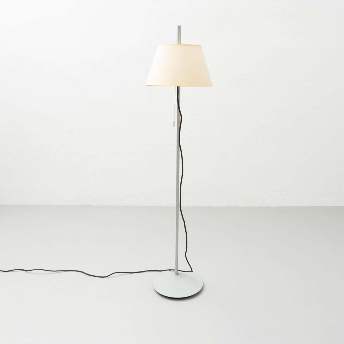 Spanish Estudio Blanch Simplisima Floor Lamp by Metalarte, circa 1970 For Sale