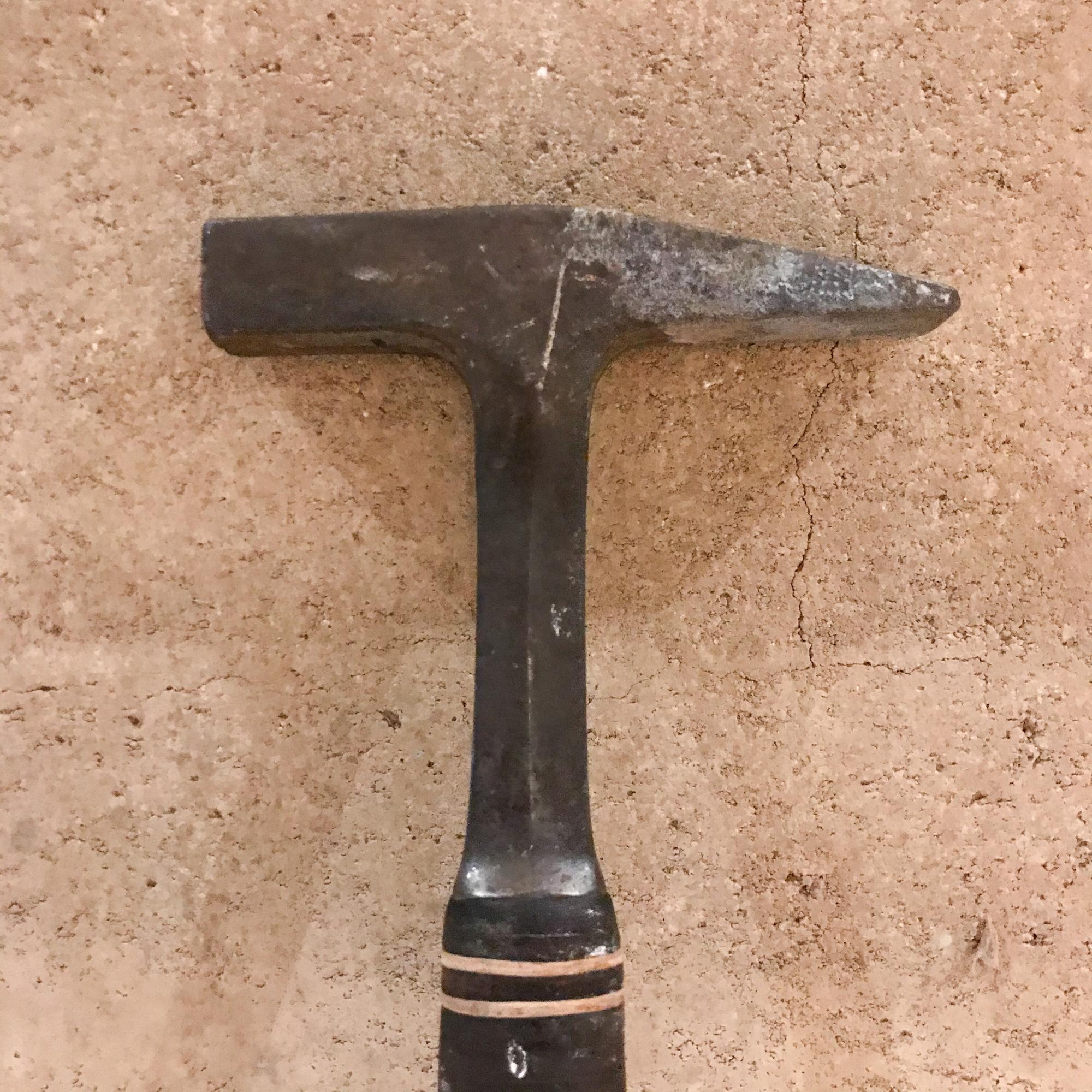 vintage estwing hammer