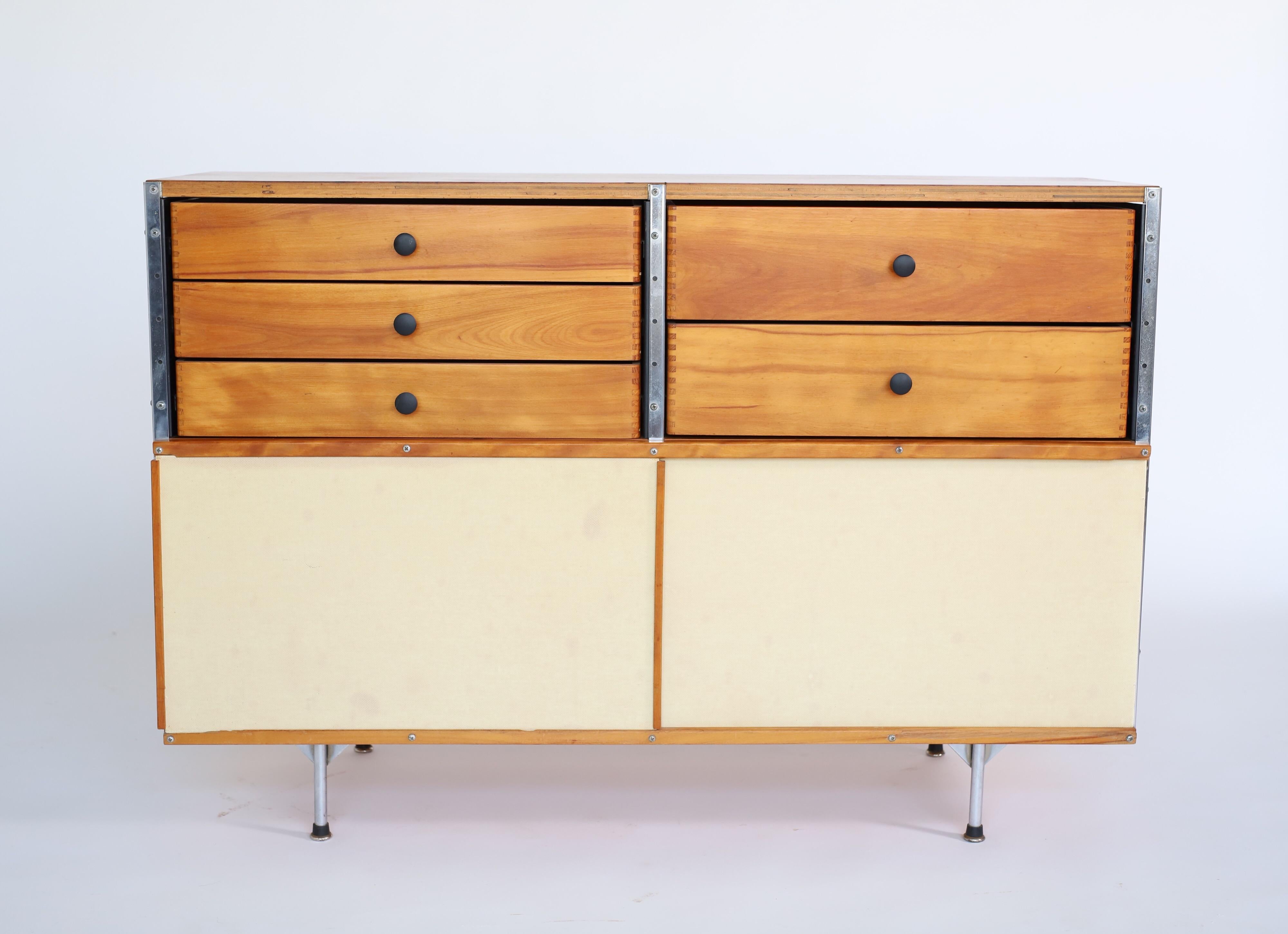 Mid-Century Modern ESU200 by Eames for Herman Miller Credenza Sideboard Dresser