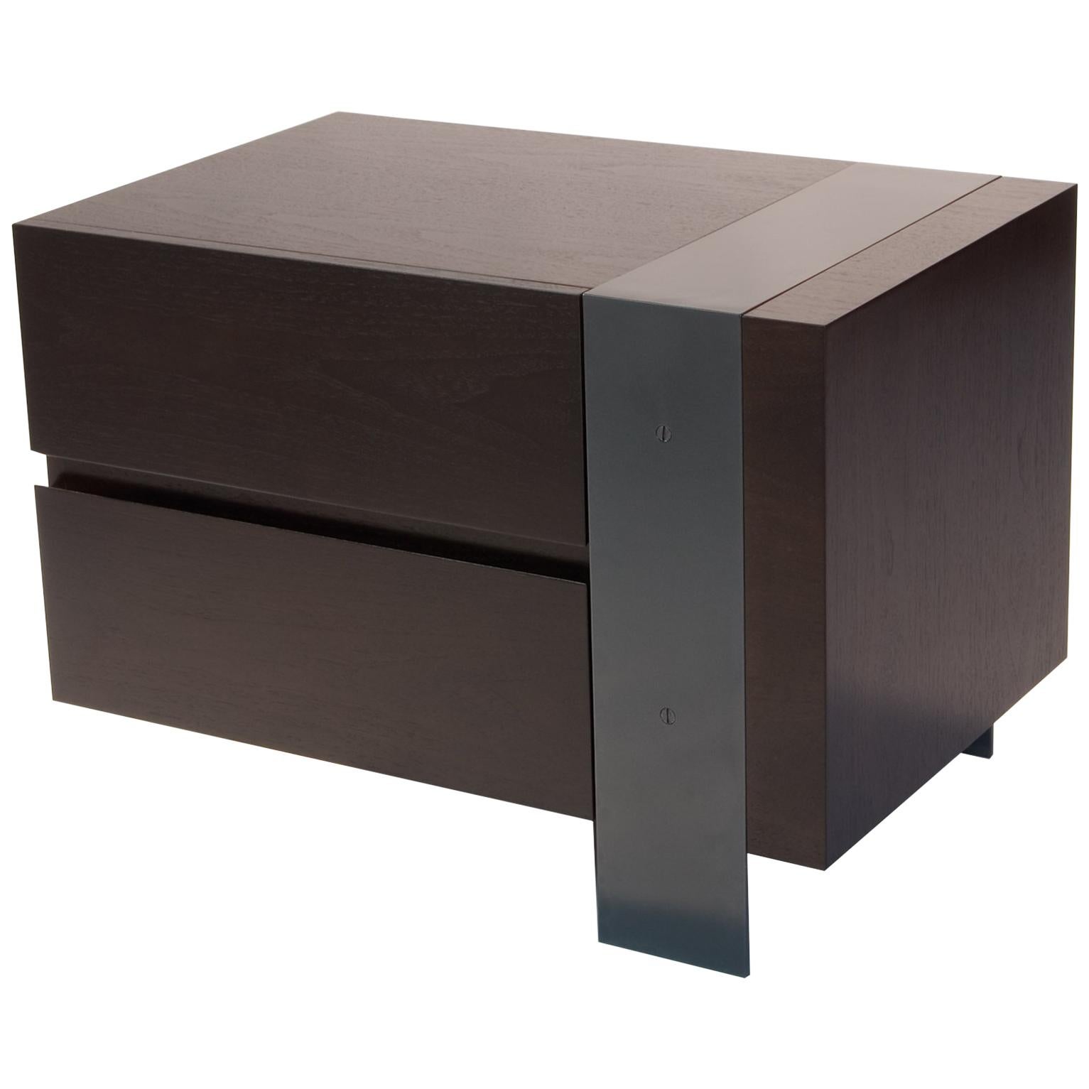 ET-22 End or Bedside Table with Two Drawers by Antoine Proulx For Sale