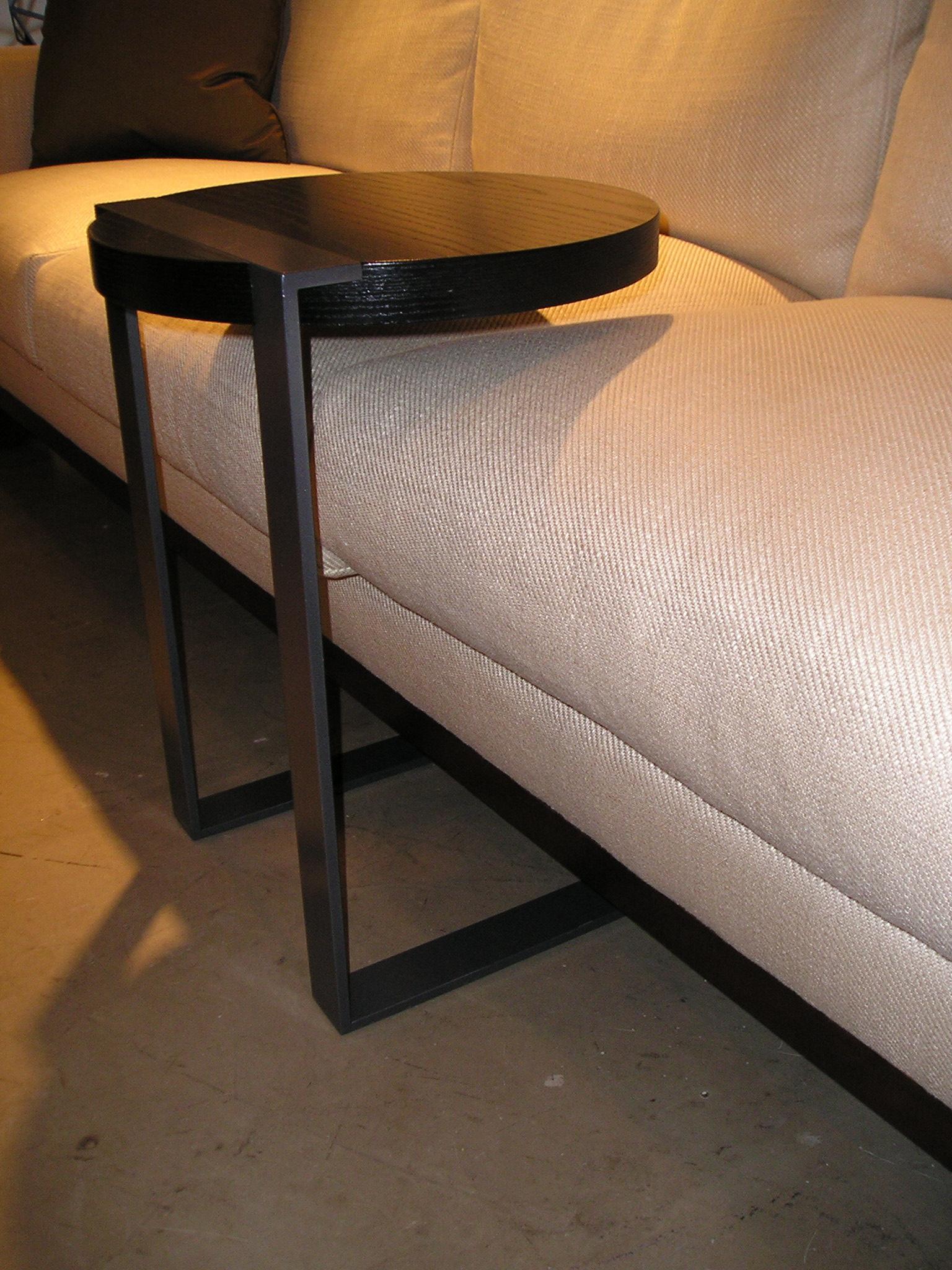 American ET-87 Round Cantilevered End Table by Antoine Proulx For Sale