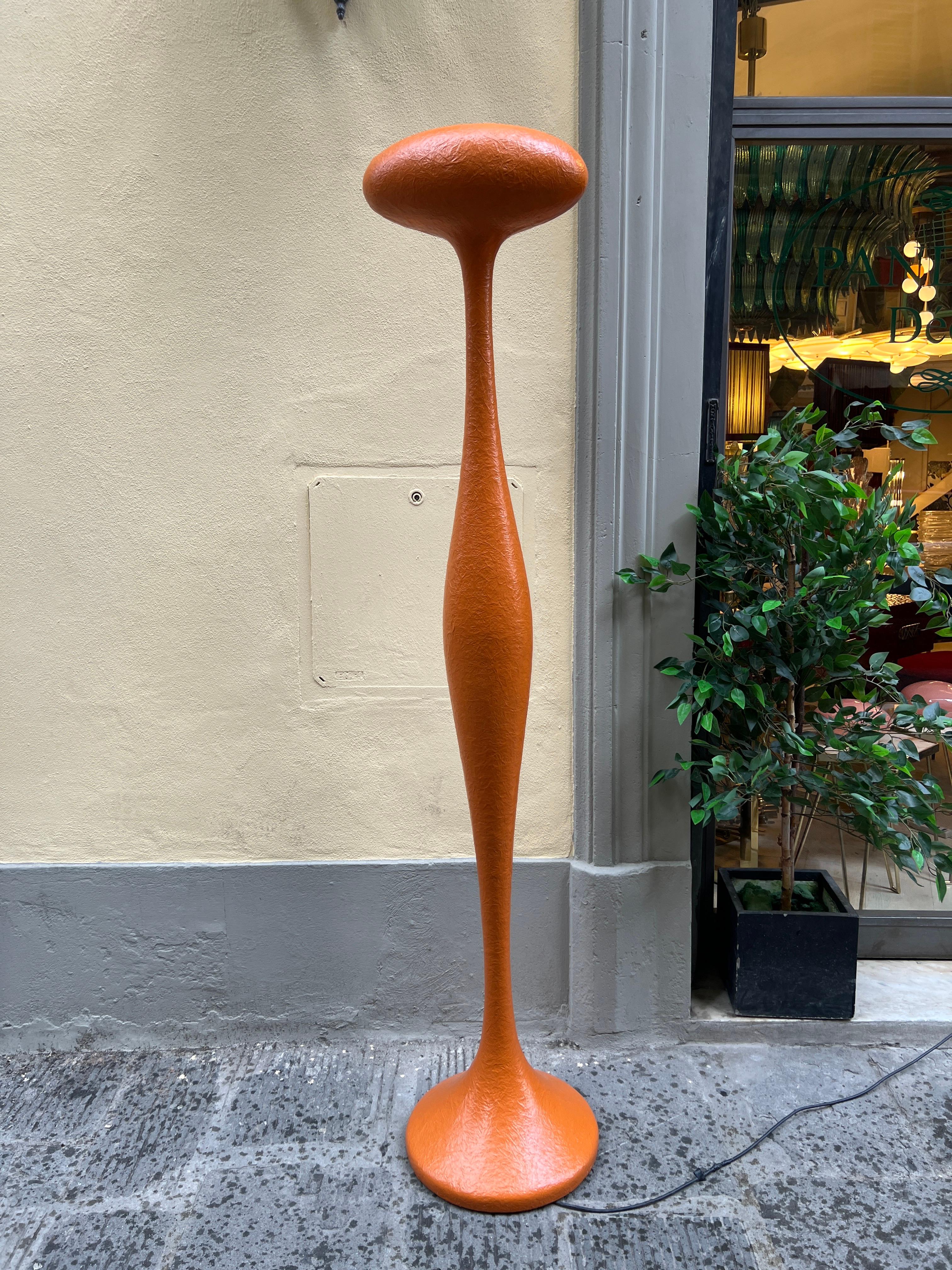 Lampada da terra E.T.E. arancione a curva morbida di Guglielmo Berchicci anni 2000 in vendita 2