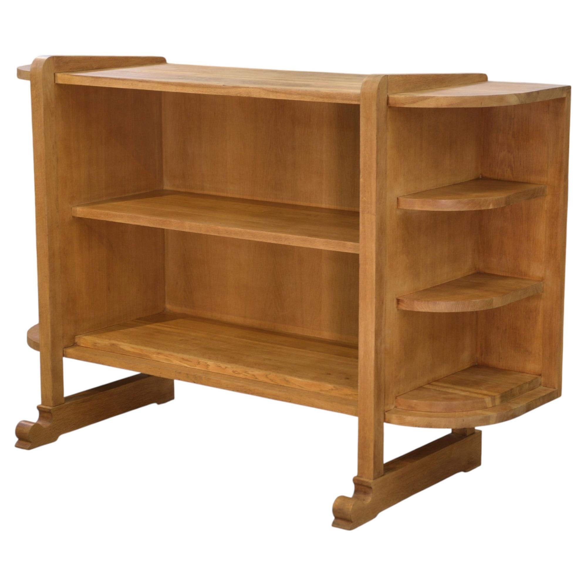 Étagère Art Déco moderniste en chêne 1940's For Sale