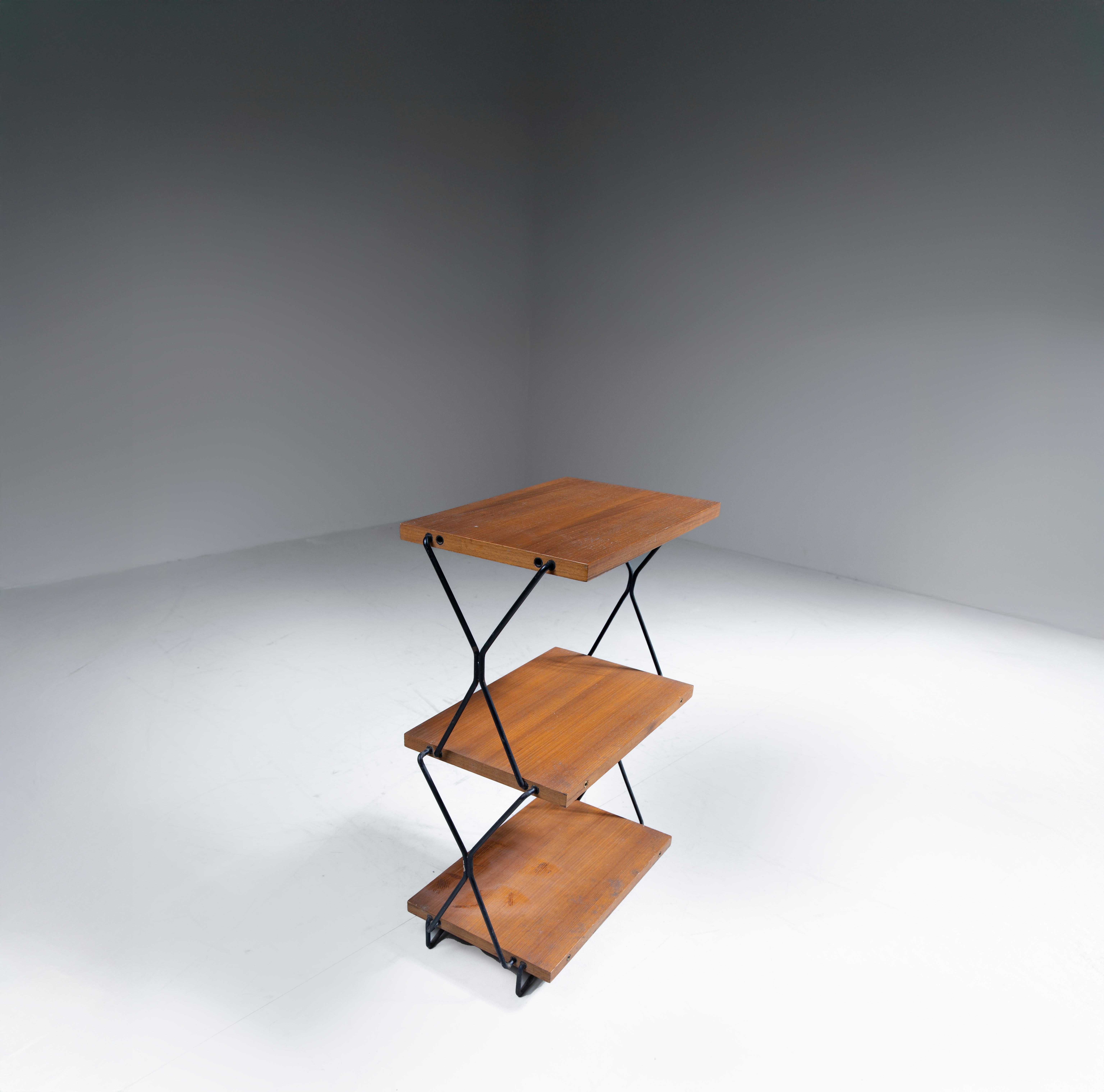 Métal Étagère ISA Bergamo, 3 étages, 1960 en vente
