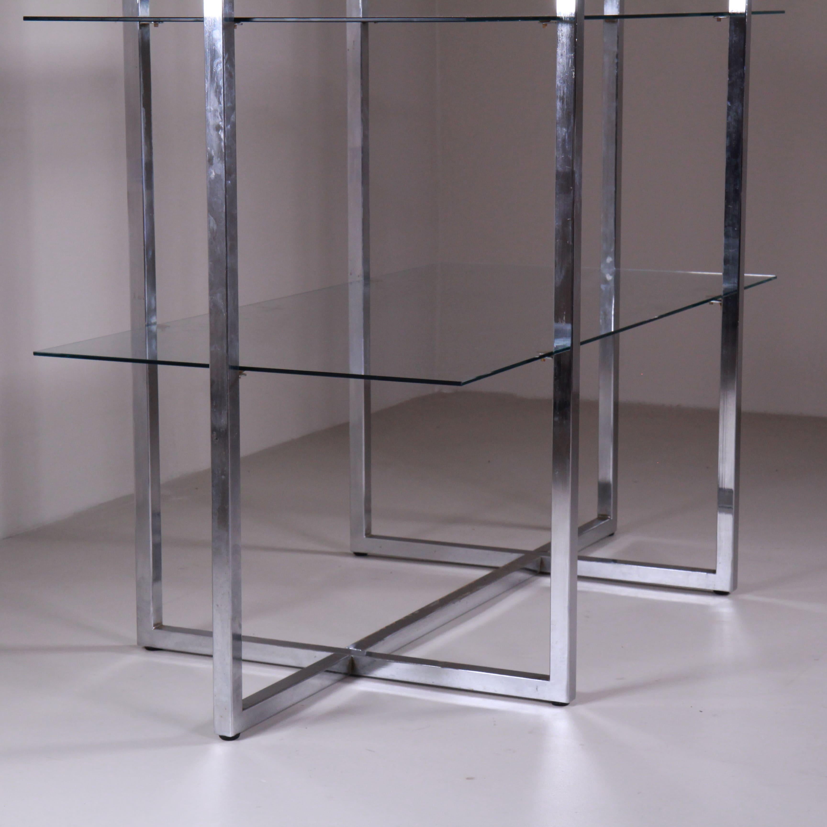 Etagere bookcase by Luigi Massoni, steel glass, 1970 In Good Condition For Sale In Milano, Lombardia
