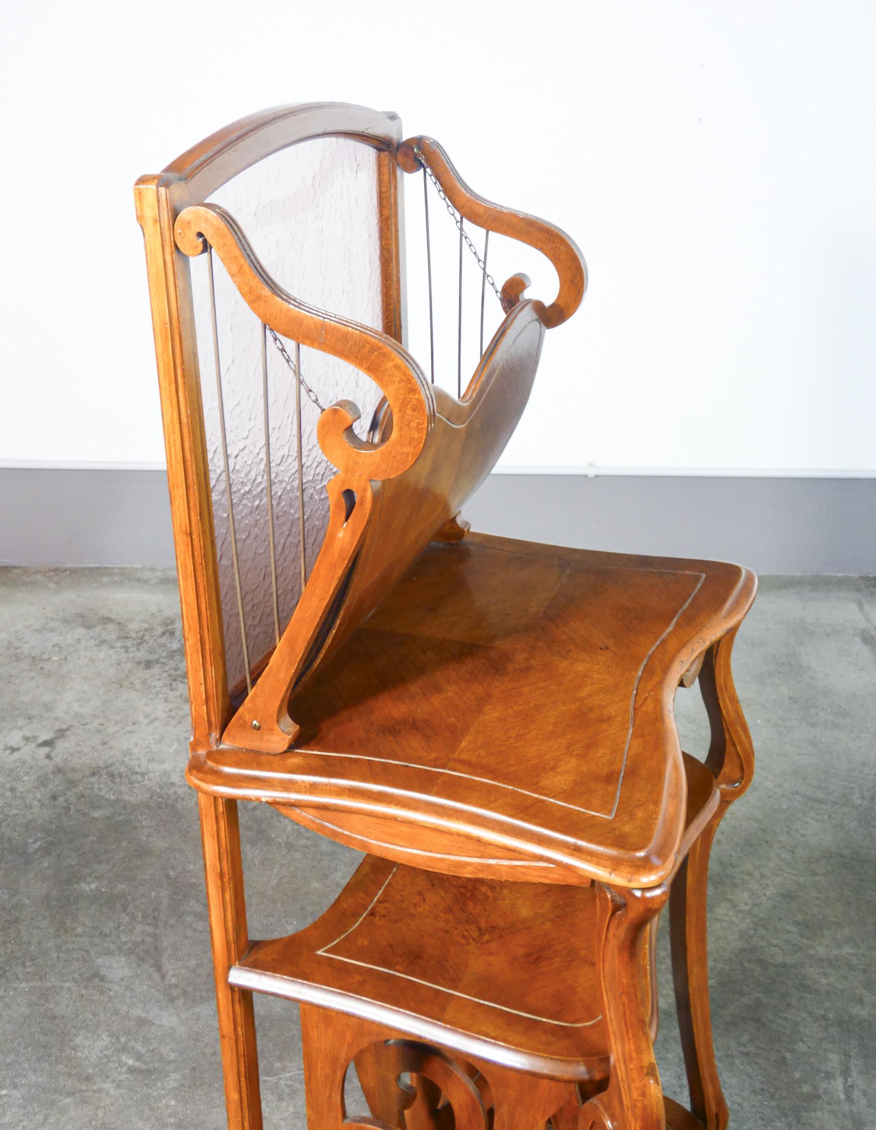 Étagère librero, revistero o portacorrespondencia, Art Nouveau original. c. 1910 8
