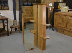 Etagère murale avec miroir orientable par Guillerme et Chambron Votre Maison