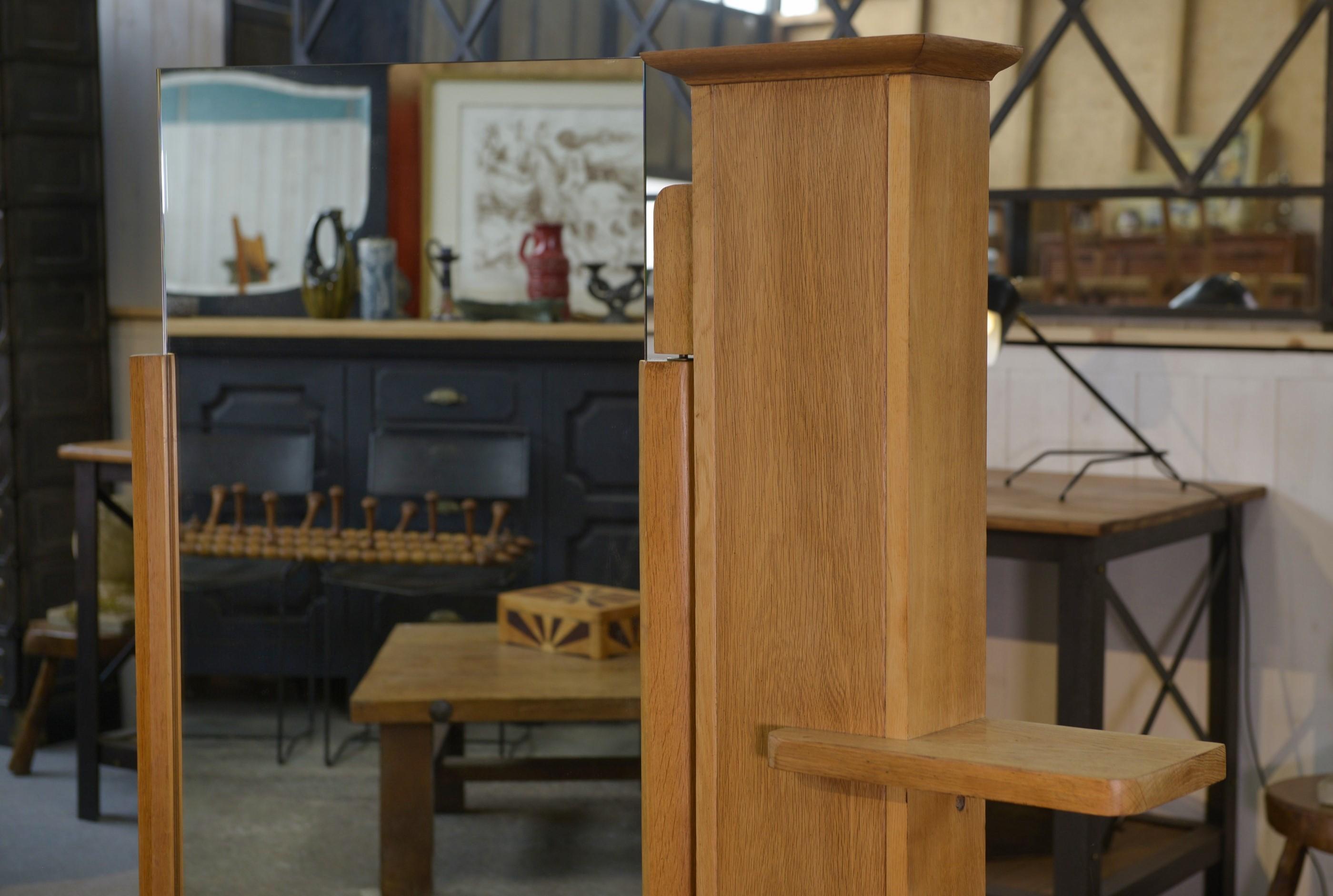 Etagere mit Wandverkleidung von Guillerme et Chambron Votre Maison (Mitte des 20. Jahrhunderts) im Angebot