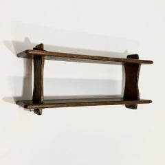 Etagère murale brutaliste en orme massif, années 1950