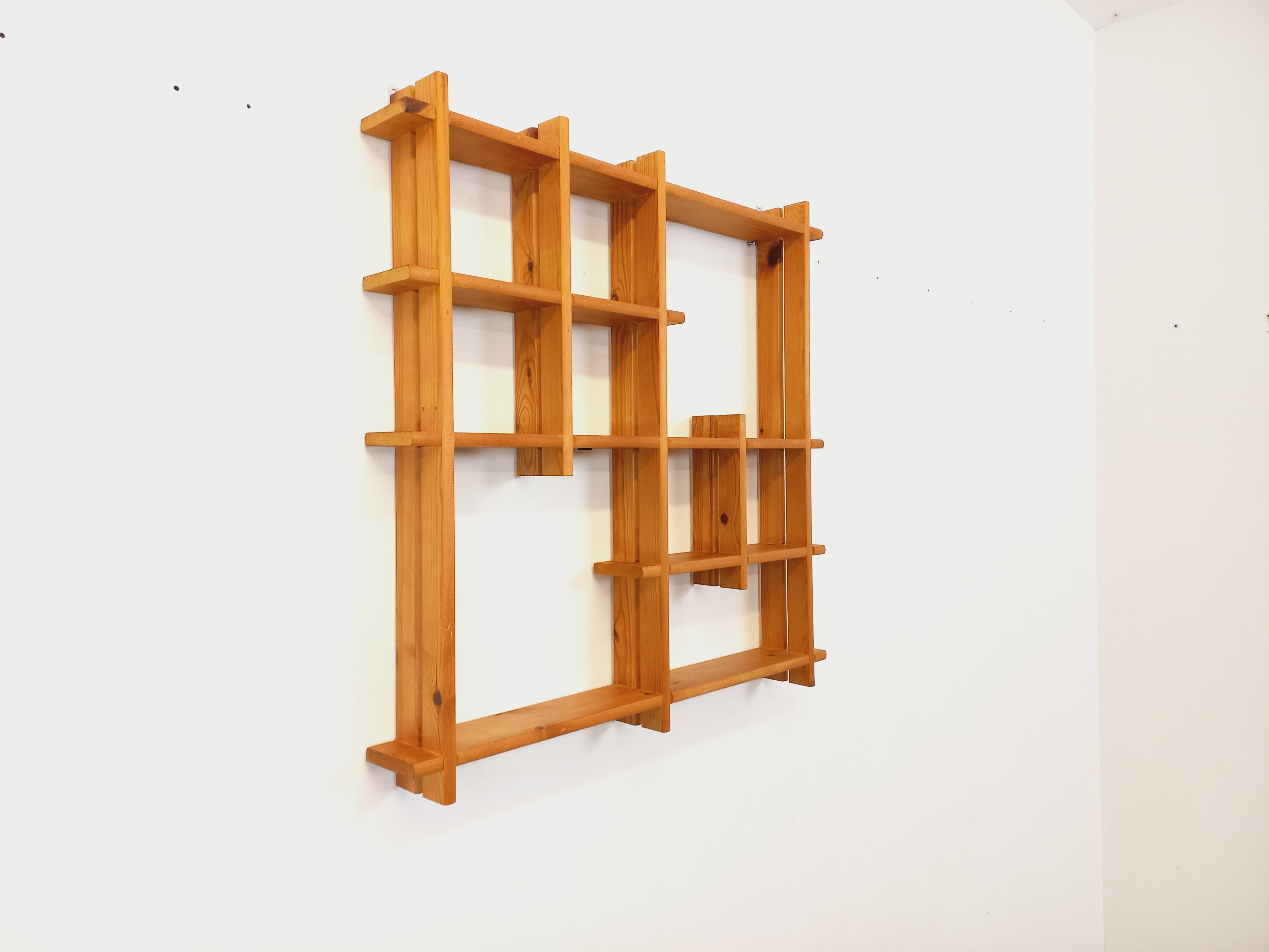 Etagere im Vintage-Stil Maison Regain aus den 80er Jahren (Moderne der Mitte des Jahrhunderts) im Angebot