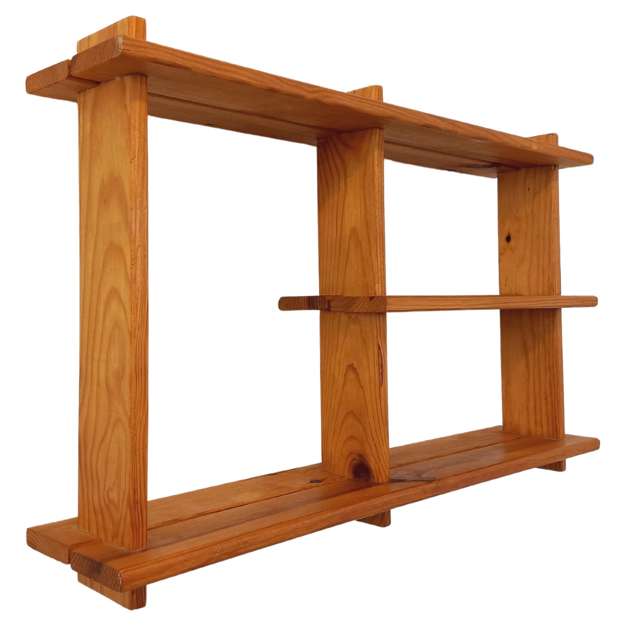 Etagère murale en pin vintage style Maison Regain des années 80