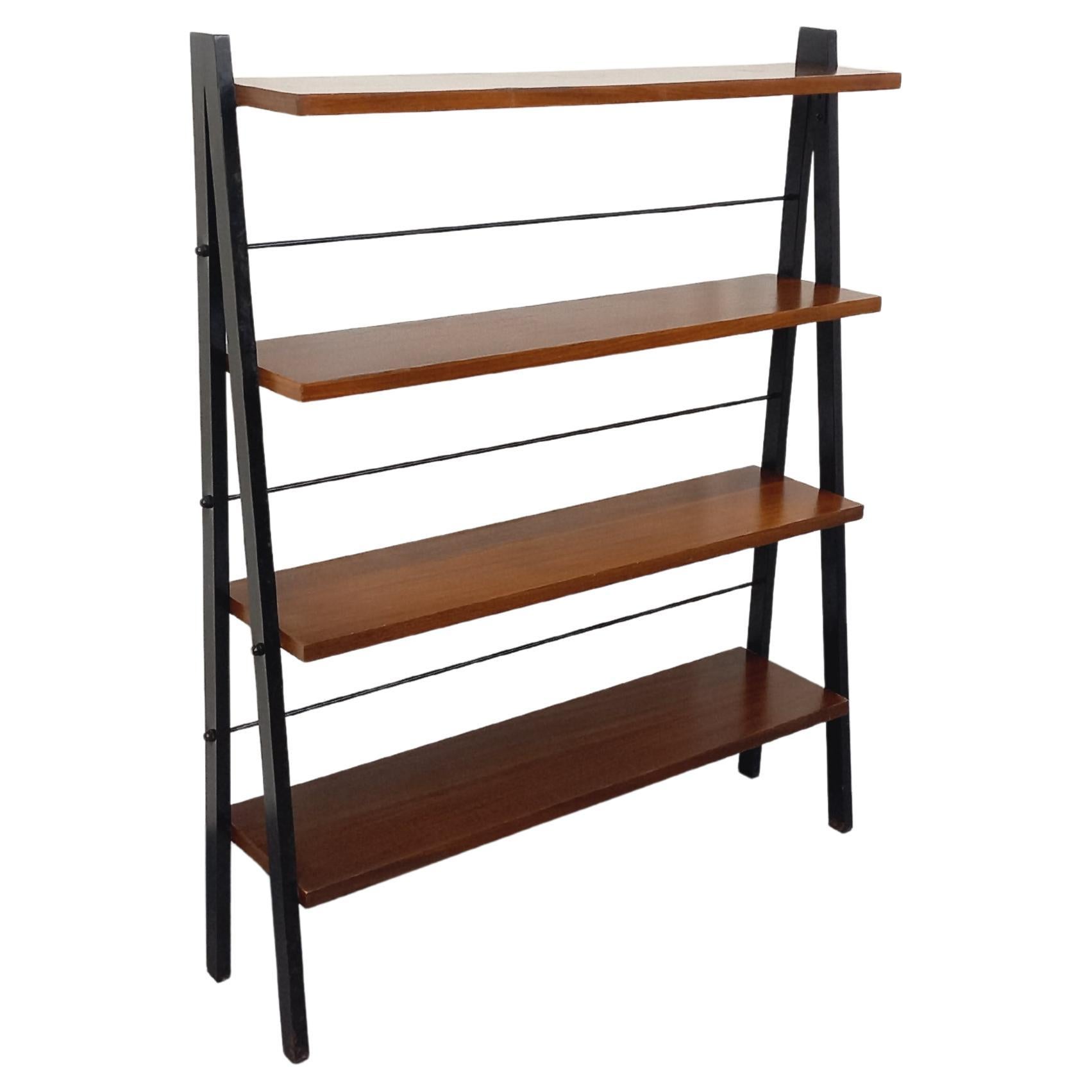 Etagère sur pieds vintage en teck et métal noir style String Tomadio années 60