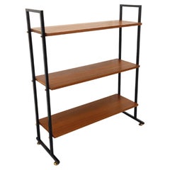 Étagère sur pieds vintage en teck et métal noir style String Tomado années 60