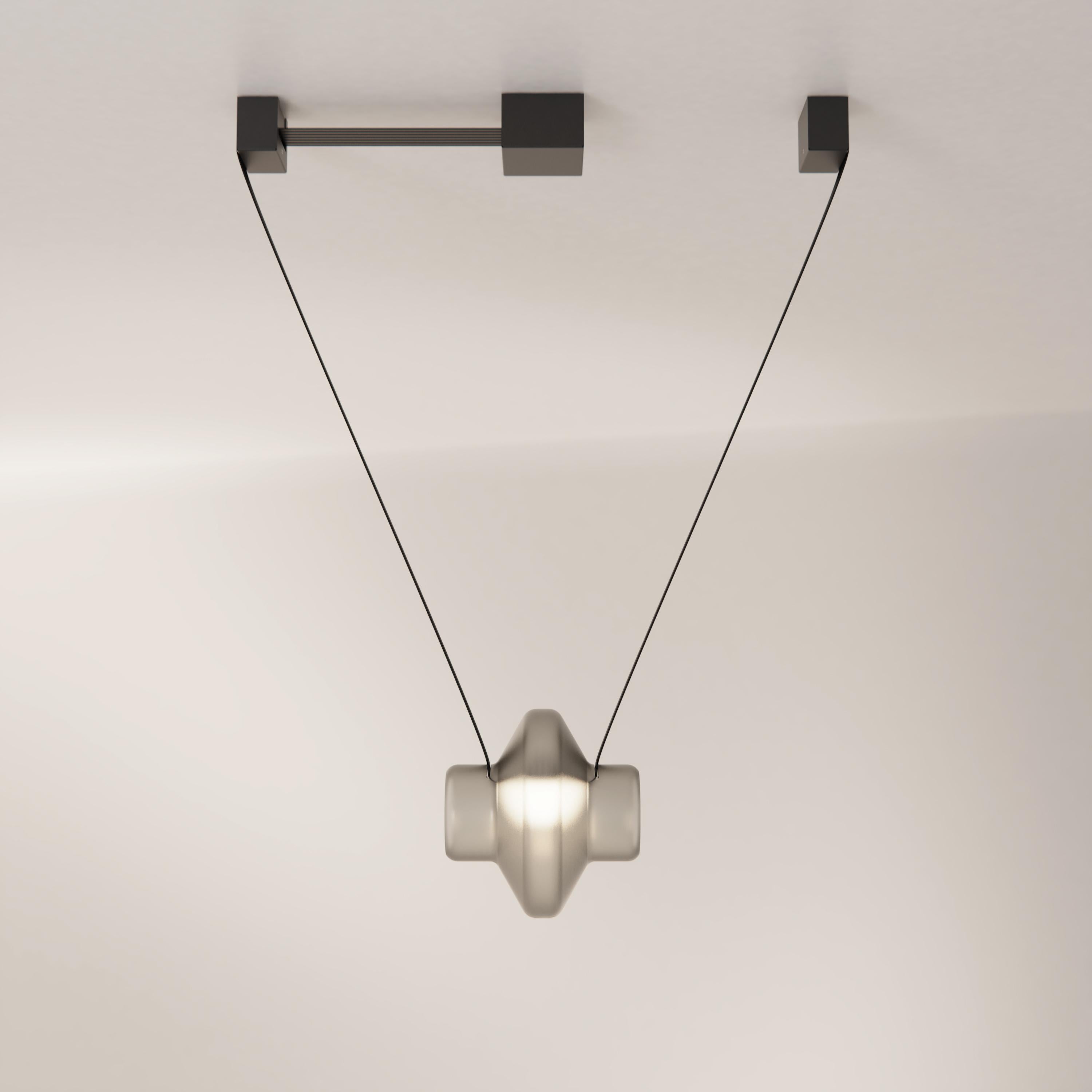 Canadian Etat-des-Lieux Amber Glass 1C Pendant, Contemporary Adaptive Lighting System For Sale