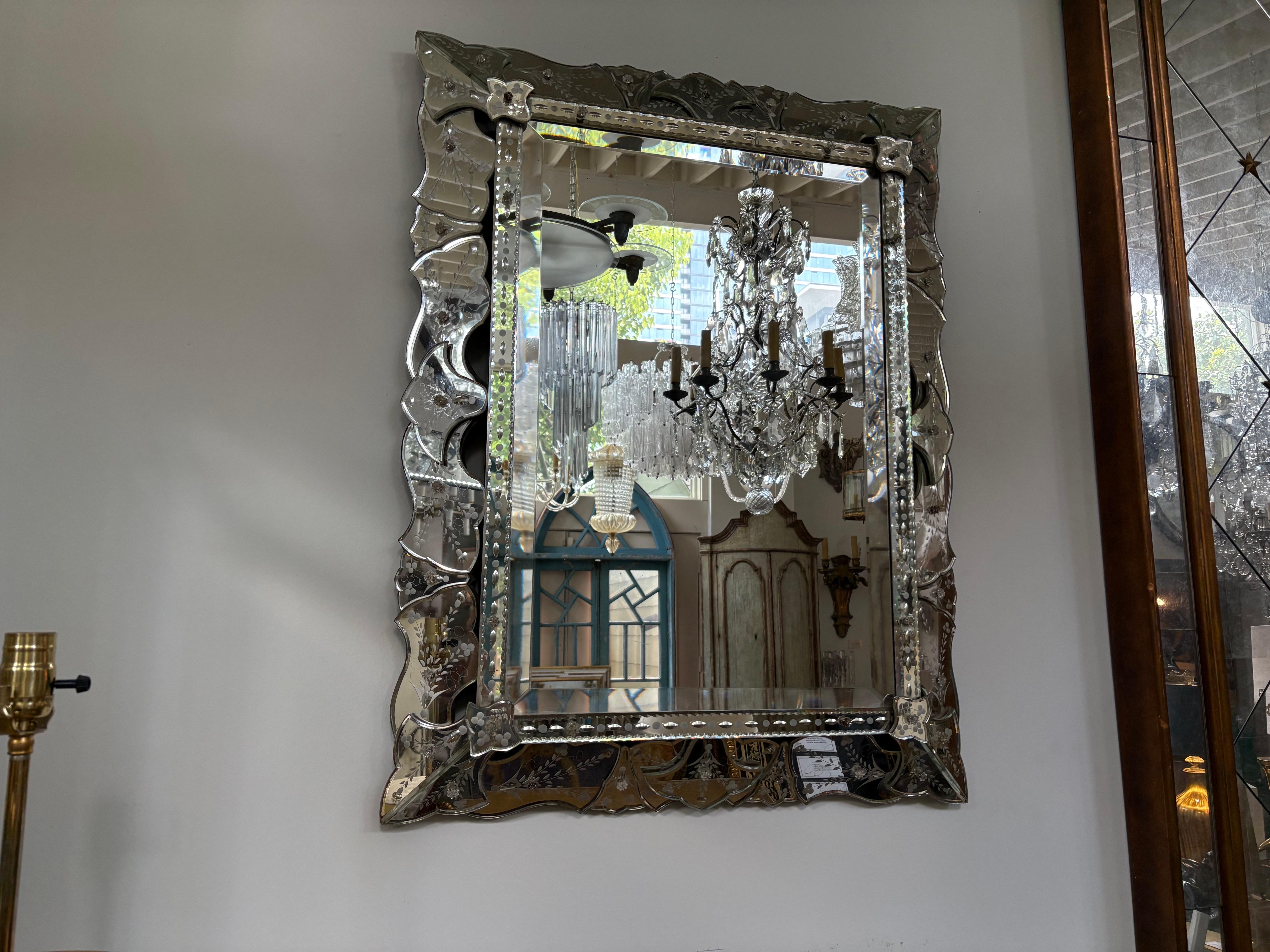 Etched And Beveled Venetian Mirror For Sale 17