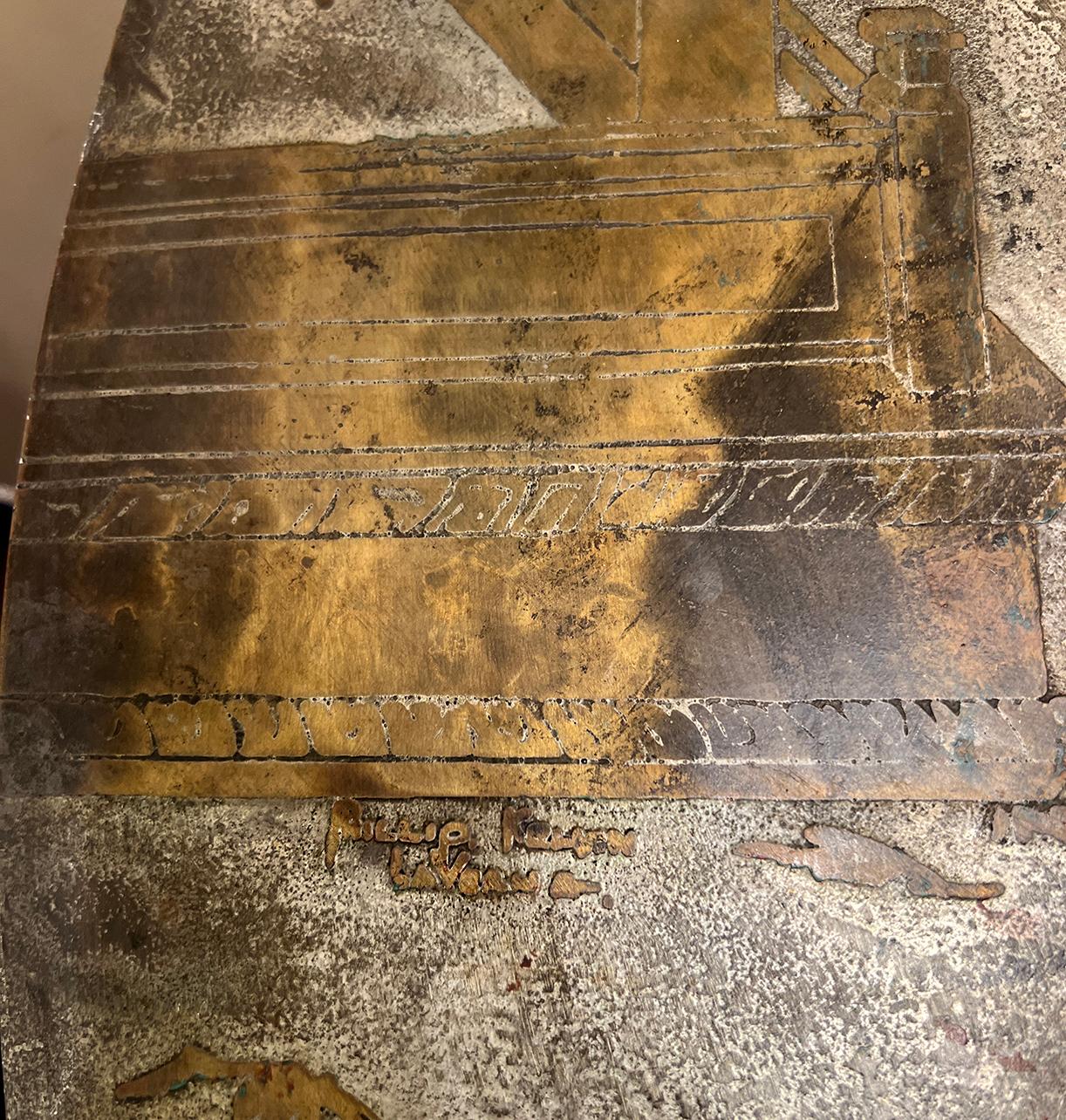Table basse en laiton gravé LaVerne Bon état - En vente à New York, NY