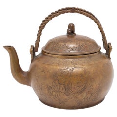 Théière chinoise en bronze gravé, vers 1900