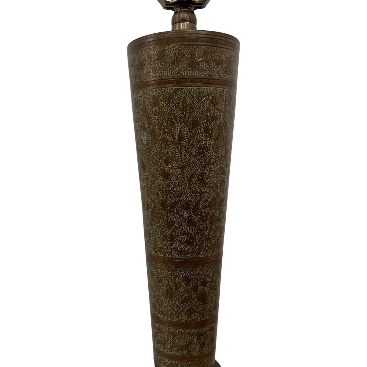 Mid-20th Century Etched Bronze Table Lamp For Sale