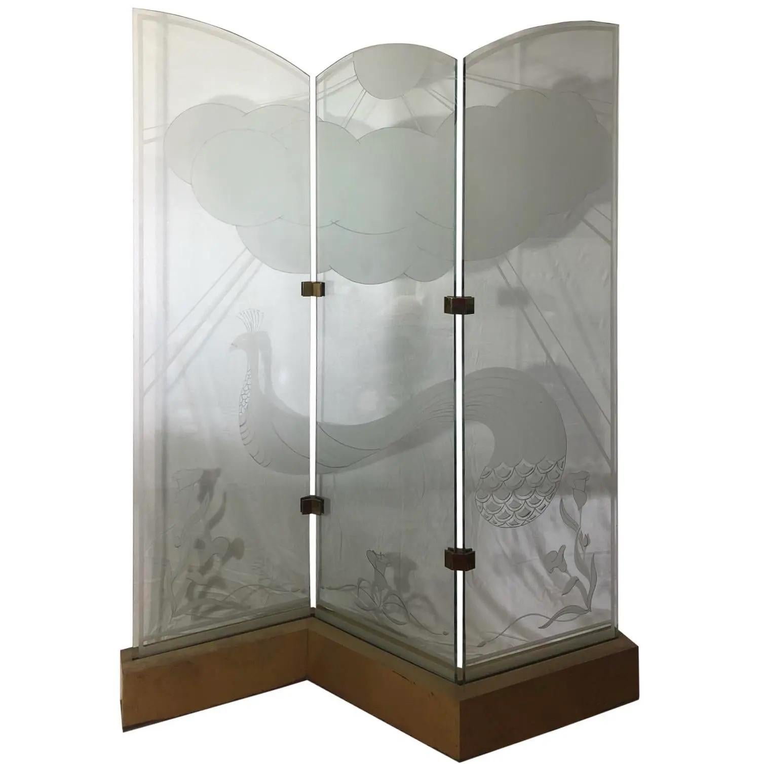 Etched Glass 3 Panel Peacock Lighted Room Divider Screen In Good Condition For Sale In W Allenhurst, NJ