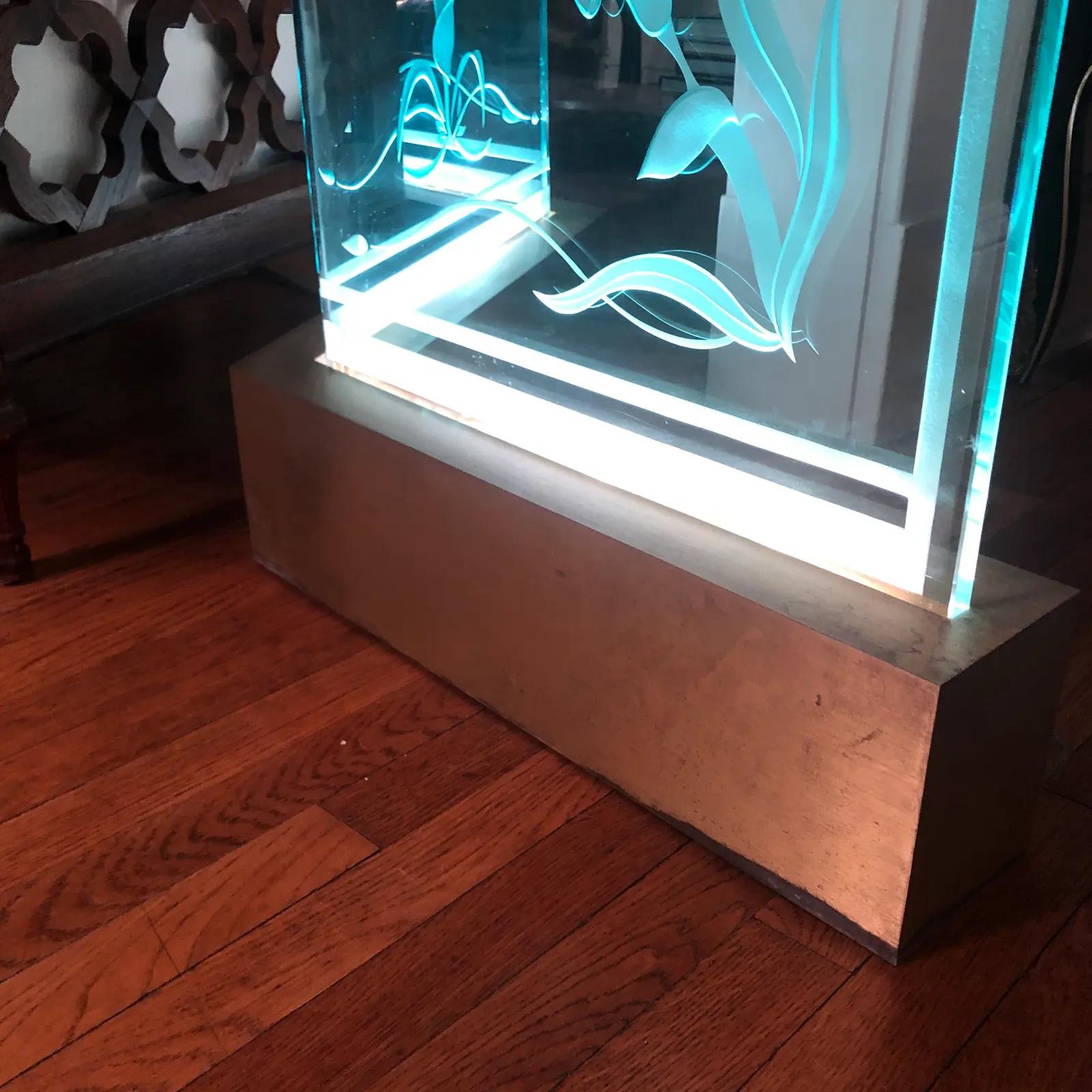 Laiton Paravent en verre gravé 3 panneaux Paon Lights Room Divider en vente
