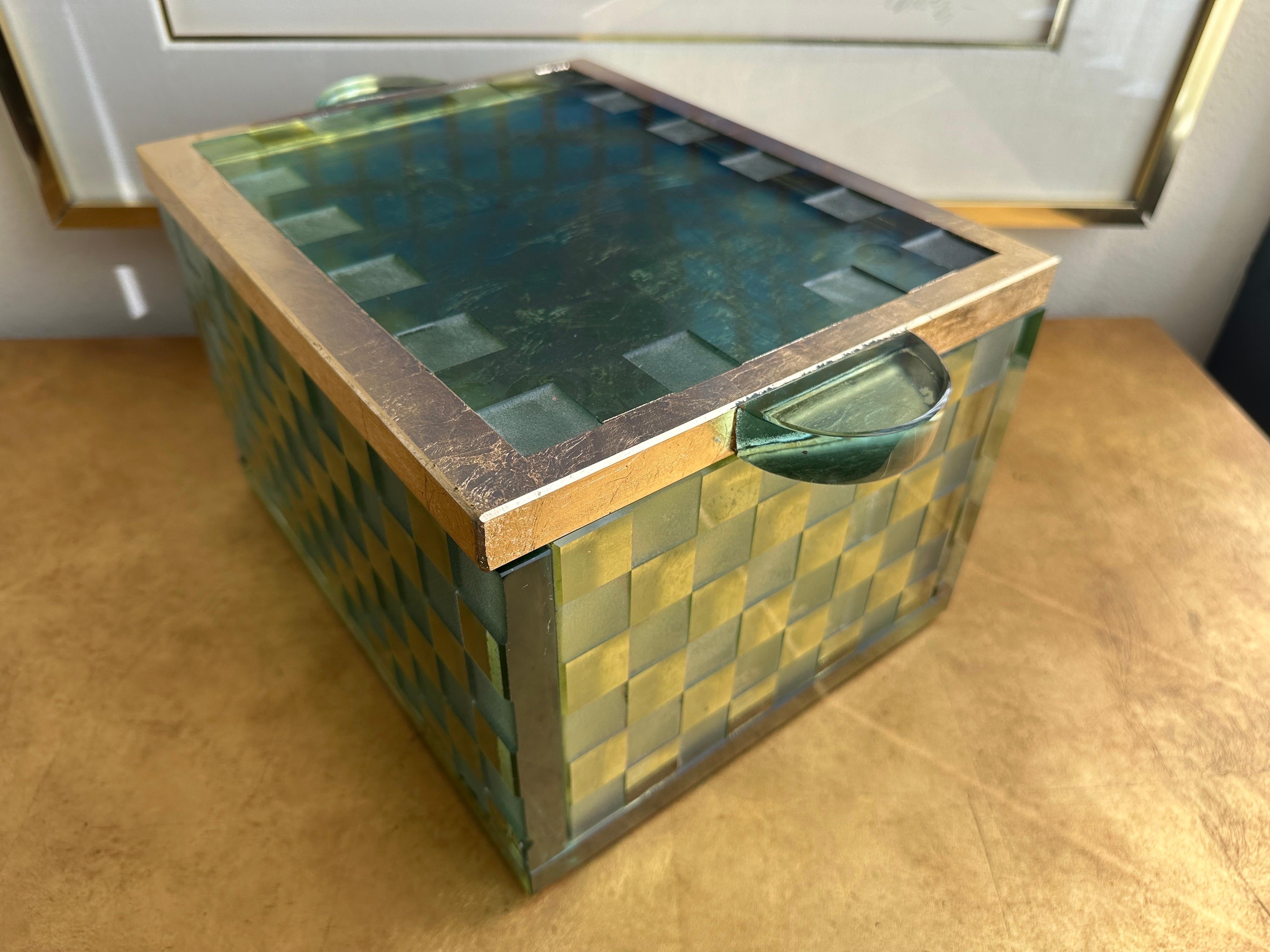 Late 20th Century Etched Glass and Gold Leaf Decorative Box by Salvatore Polizzi For Sale