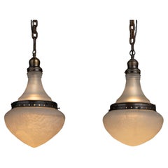 Kronleuchter und Hängelampen