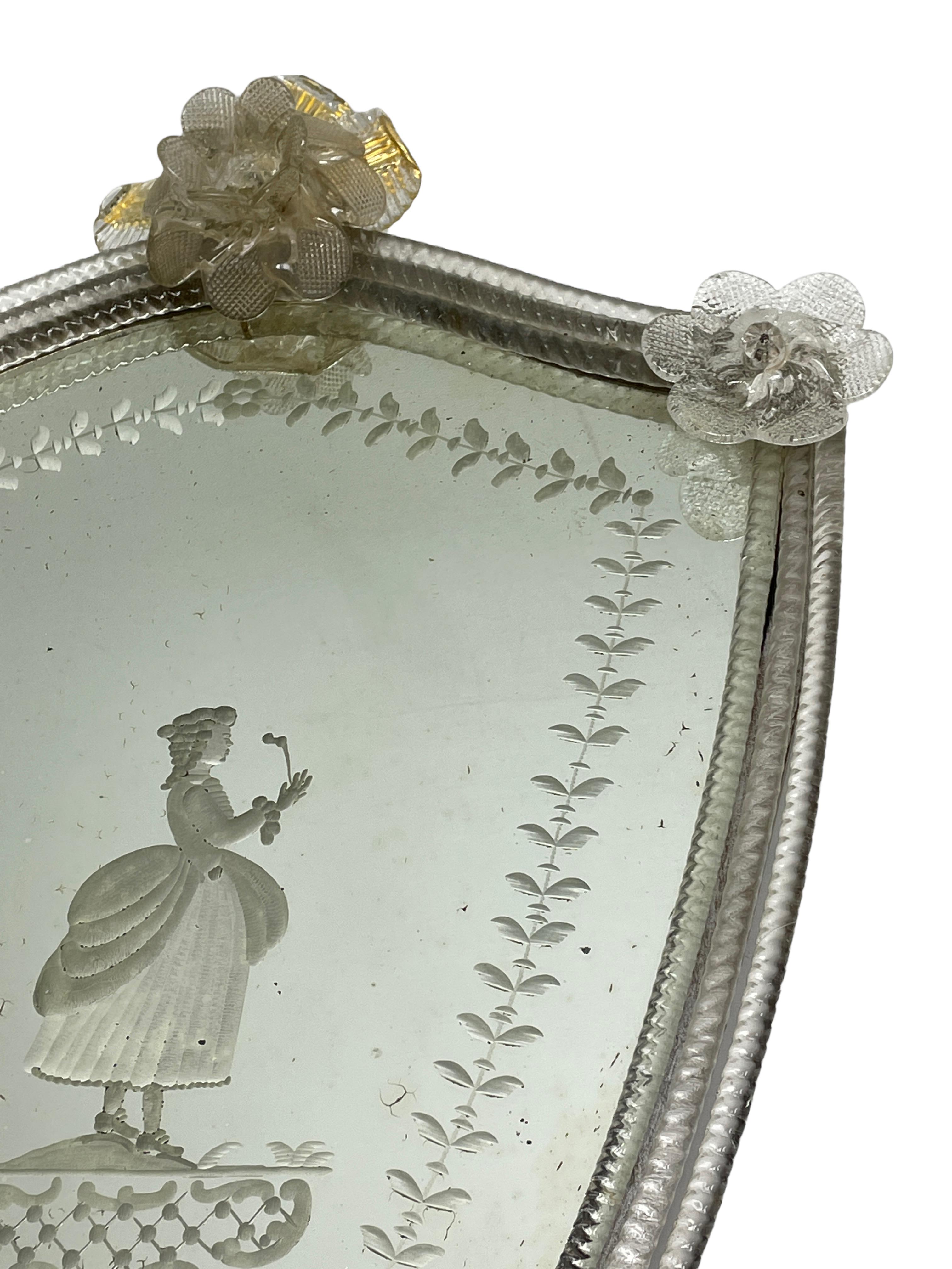 Etched Lady Murano Mirror Gold Flake Leaf 1930s Italy Venetian, Venice 1