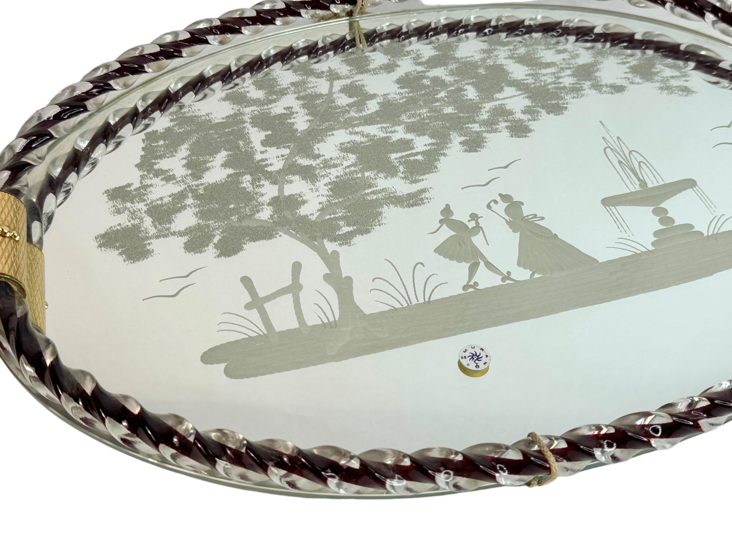 Fait main Plateau à miroir en verre de Murano gravé par Ercole Barovier en vente