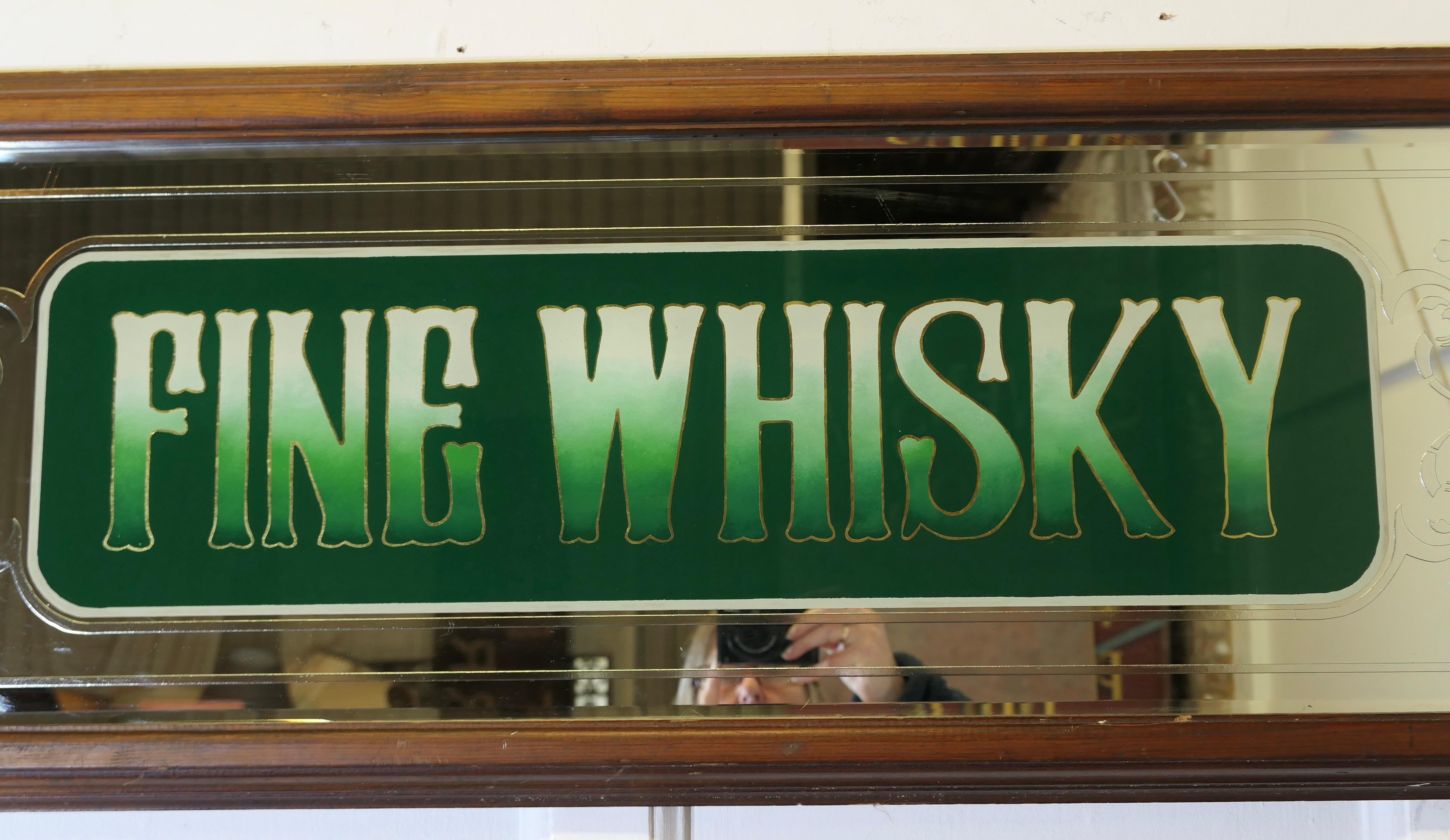Miroir de pub gravé Enseigne publicitaire pour whisky fin en vente 4