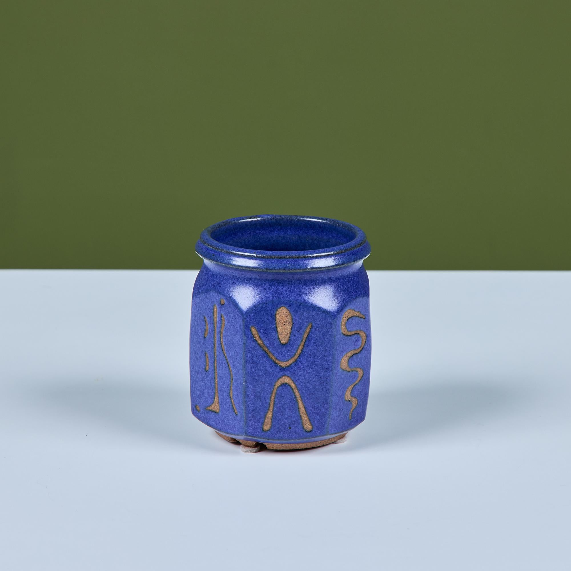 Vernissé Coupe en grès émaillé en vente