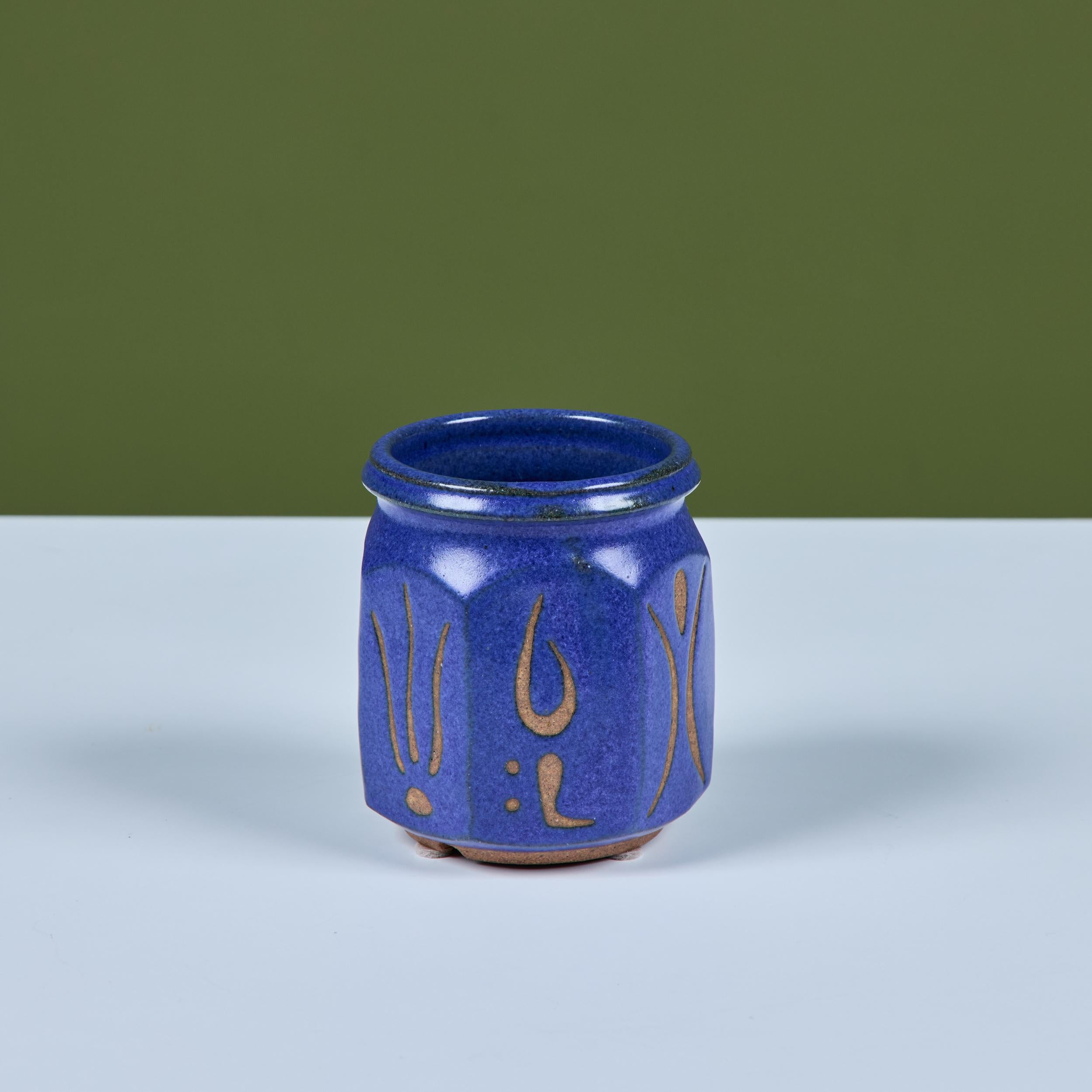 20ième siècle Coupe en grès émaillé en vente