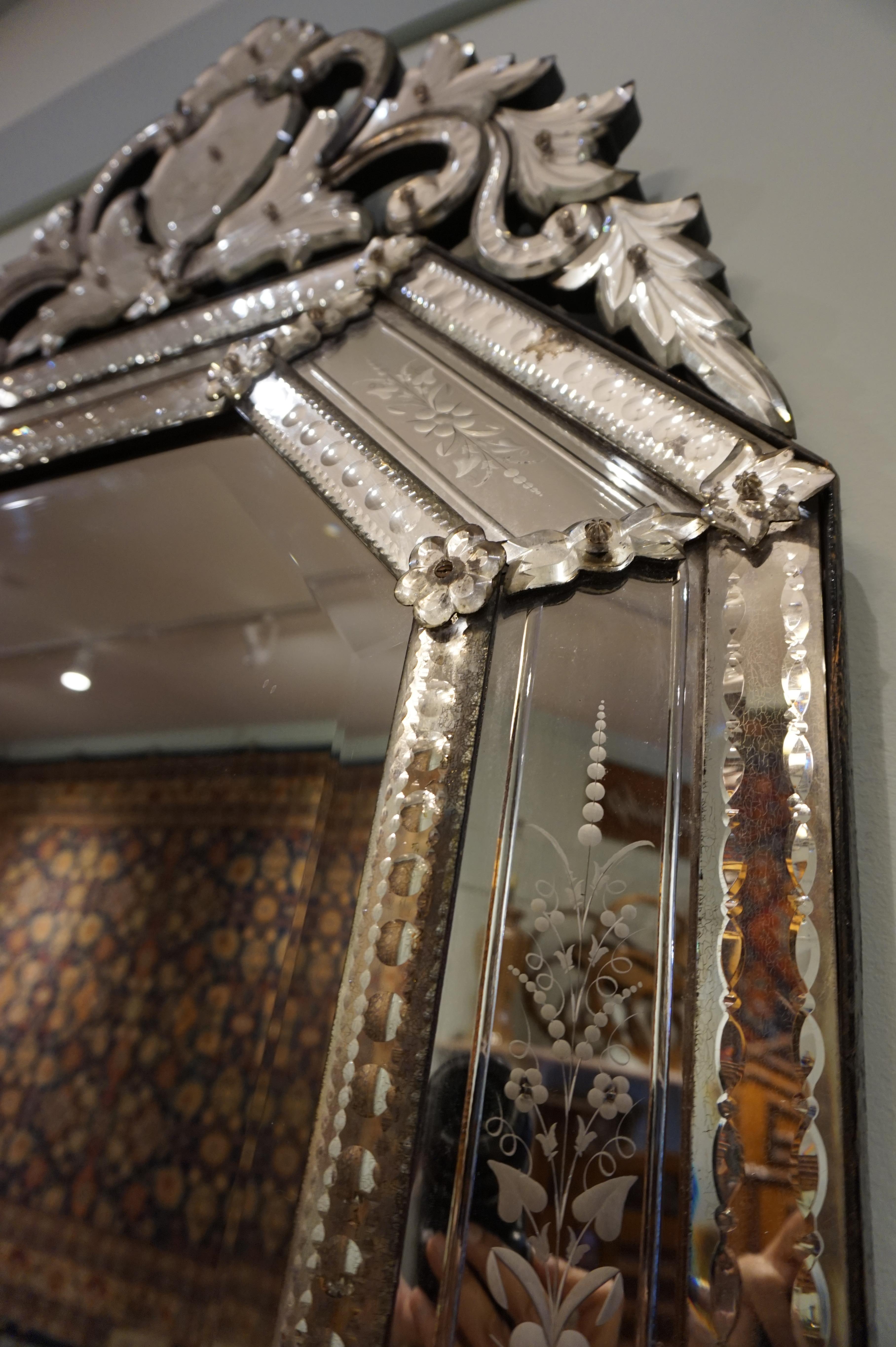 Etched Venetian Glass Bevel Mirror 3